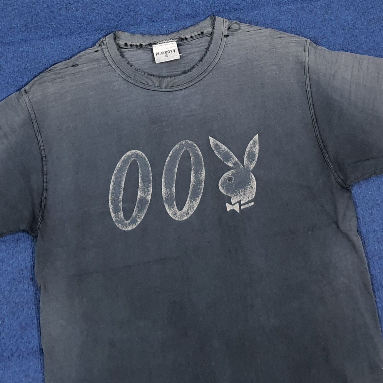 Playboy Vintage Playboy 007 James Bond Distressed Tshirt C299N5 Size US M / EU 48-50 / 2 - 2 Thumbnail