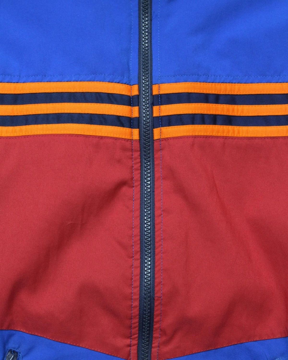 Adidas × Vintage 2000S ADIDAS BIG BACK LOGO WINDBREAKER Size US S / EU 44-46 / 1 - 6 Thumbnail