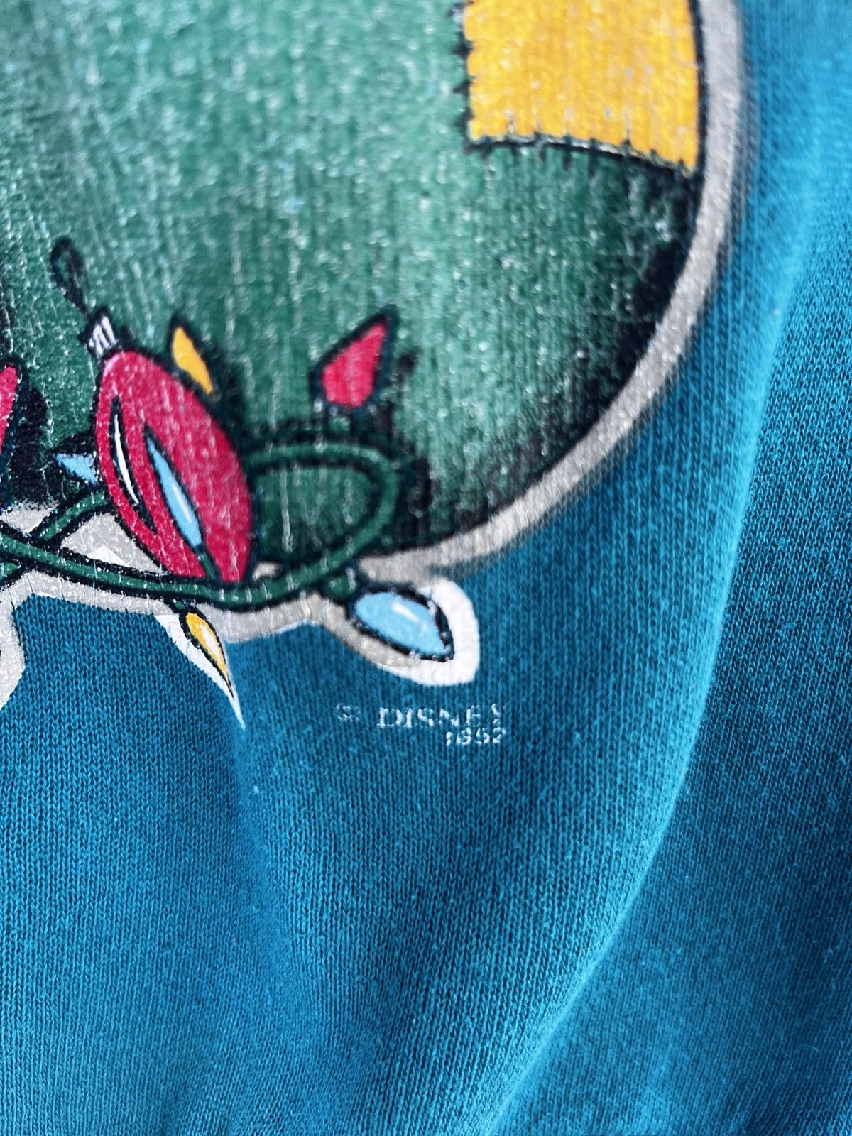 Disney Vintage Disney Character Christmas Sweatshirt Size US XL / EU 56 / 4 - 5 Thumbnail