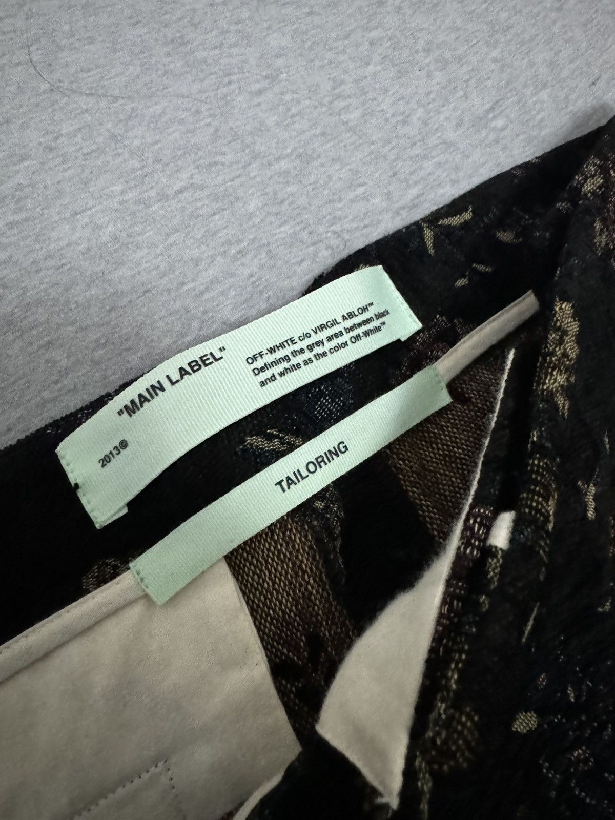 Off-White Floral tapestry trousers Size US 32 / EU 48 - 4 Thumbnail