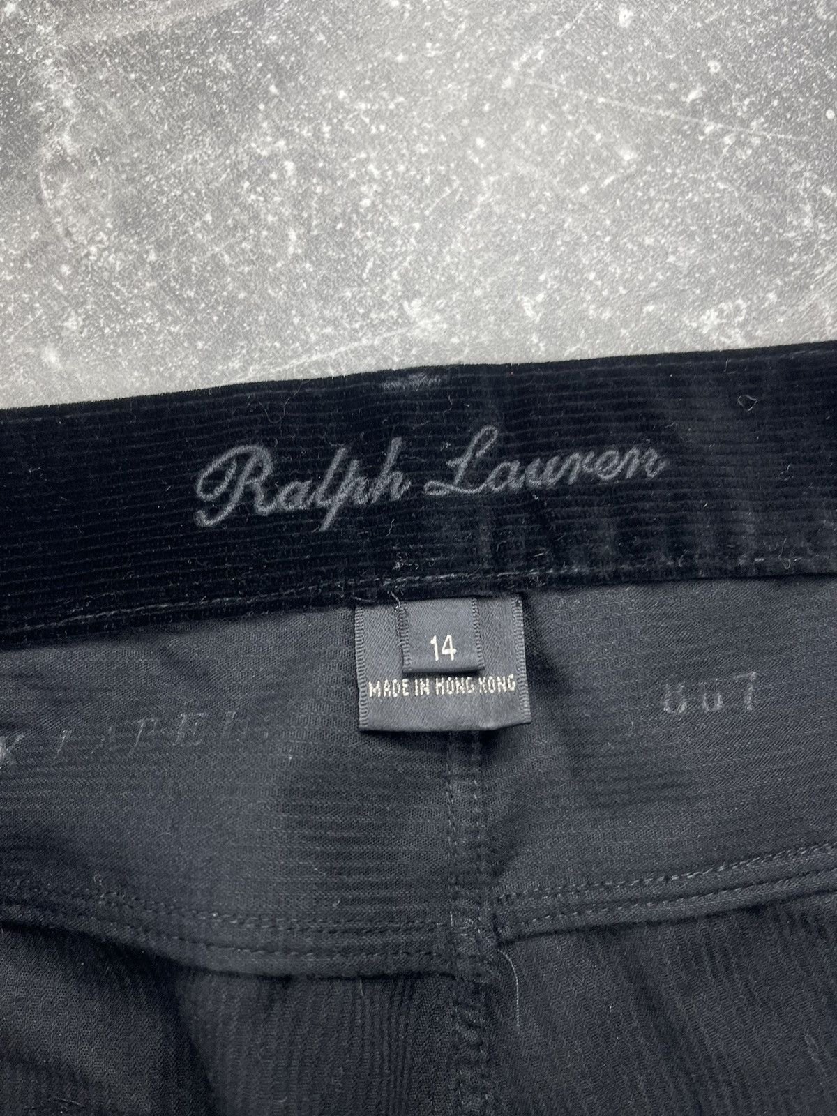 Ralph Lauren Black Label Ralph Lauren Black Label Flared Corduroy Pants Black Velvet Size 36" / US 14 / IT 50 - 12 Thumbnail