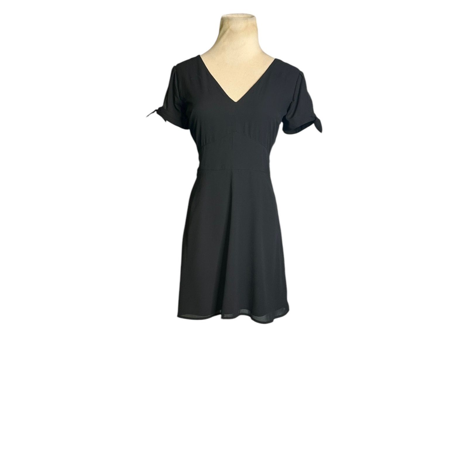 Abercrombie & Fitch Abercrombie & Fitch black A line mini skirt size XXS Size XXS / US 00 / IT 34 - 15 Thumbnail