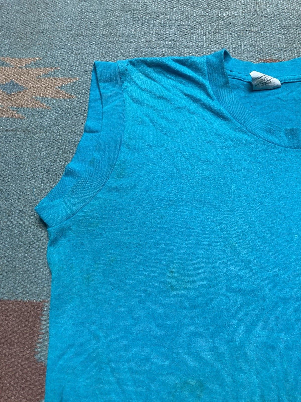 Vintage Vintage 80s pocket t shirt blank teal blue worn soft medium Size US M / EU 48-50 / 2 - 5 Thumbnail