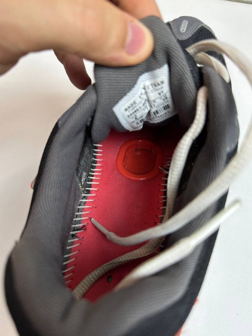 Nike Nike Shox R4 Mens Vintage Rare Y2K Size US 8 / EU 41 - 8 Thumbnail