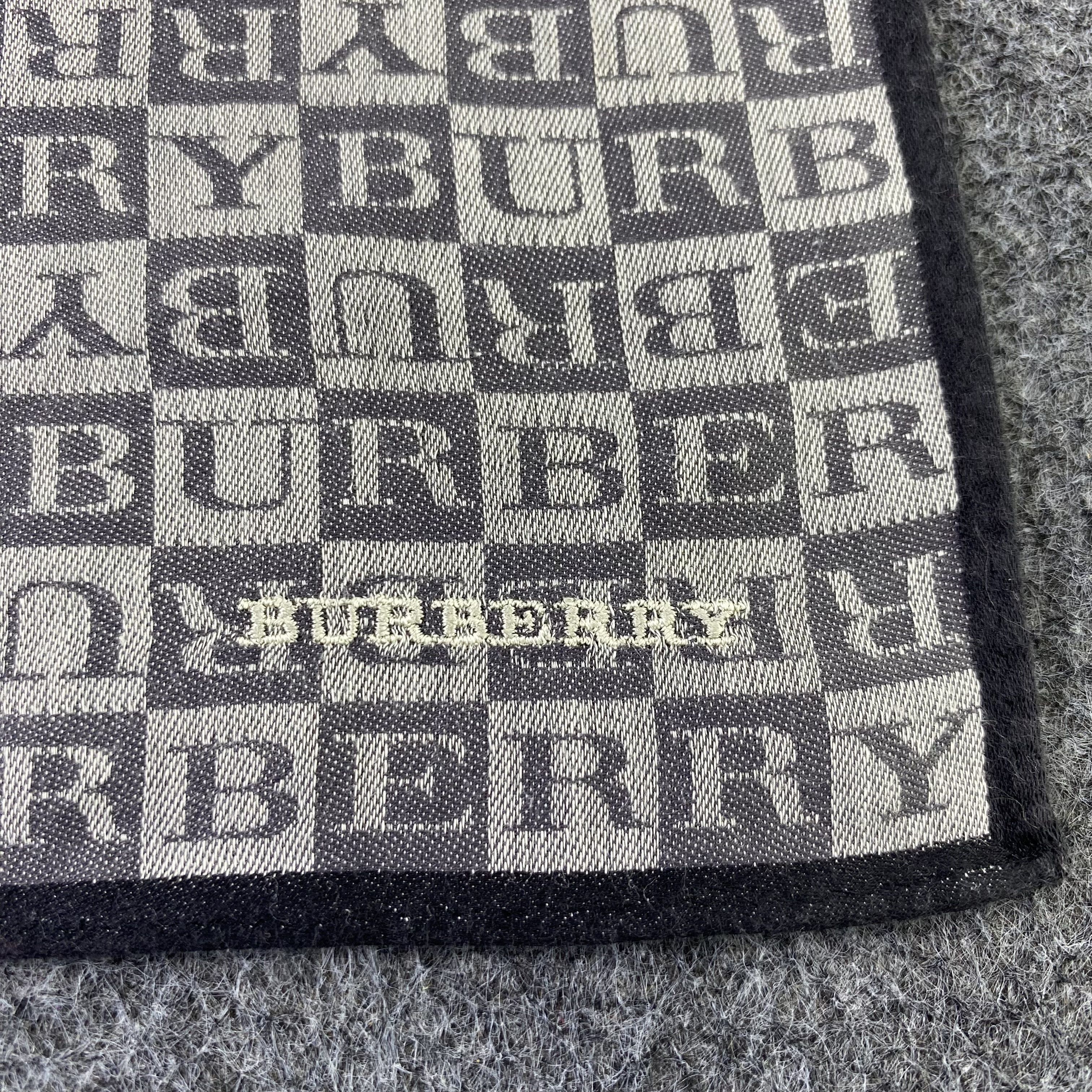 Burberry × Vintage Burberry Handkerchief / Bandana / Neckerchief-B950 Size ONE SIZE - 5 Thumbnail