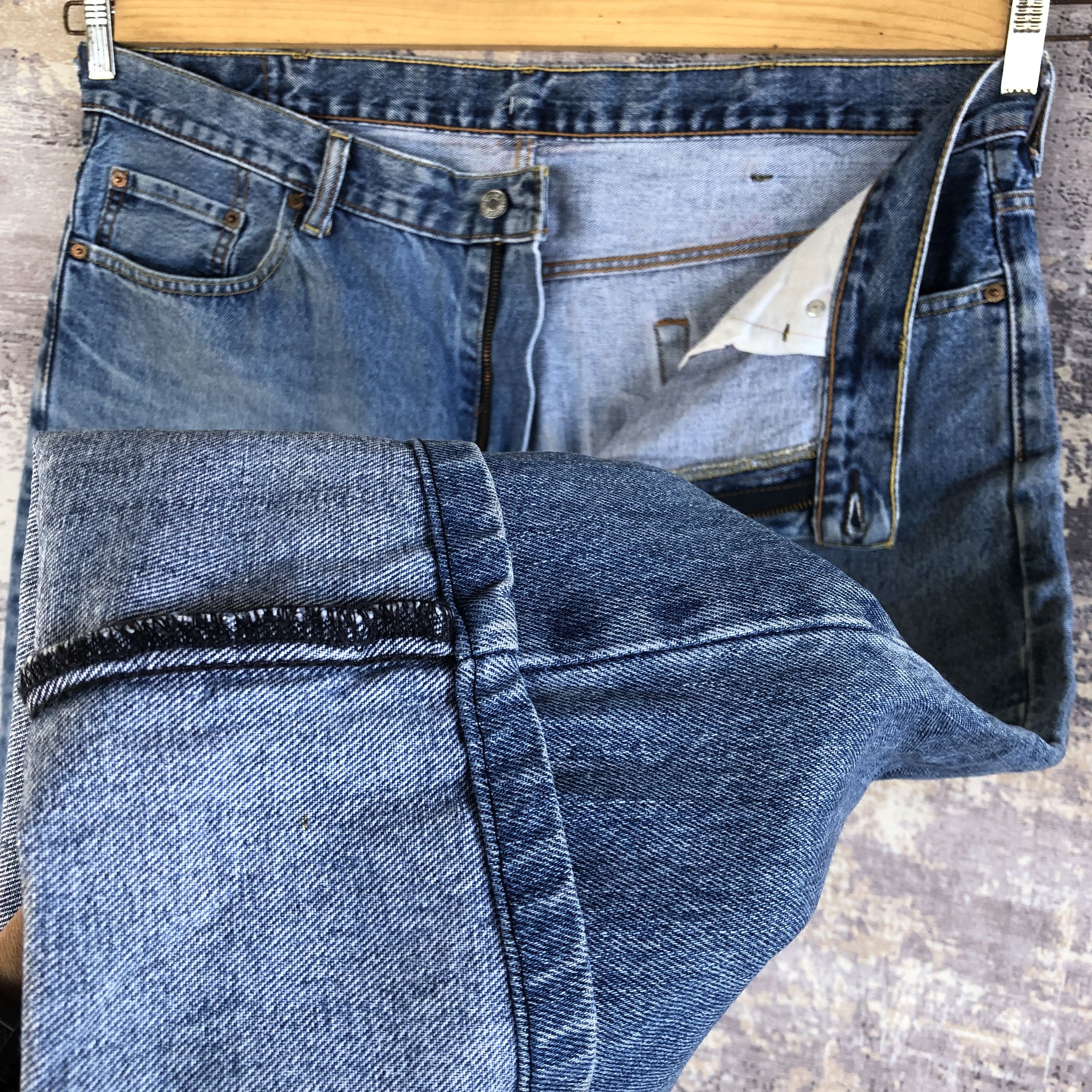 Levi's Vintage Baggy Levis Jeans Distressed Levi's 550 Faded Denim Size US 42 / EU 58 - 8 Thumbnail