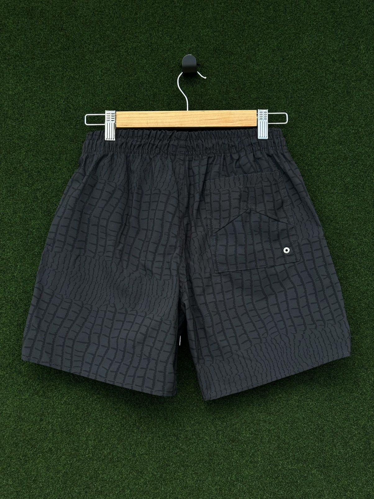 Rhude Rhude Black Crocodile Print Swim Shorts Size Small Size US 30 / EU 46 - 3 Thumbnail