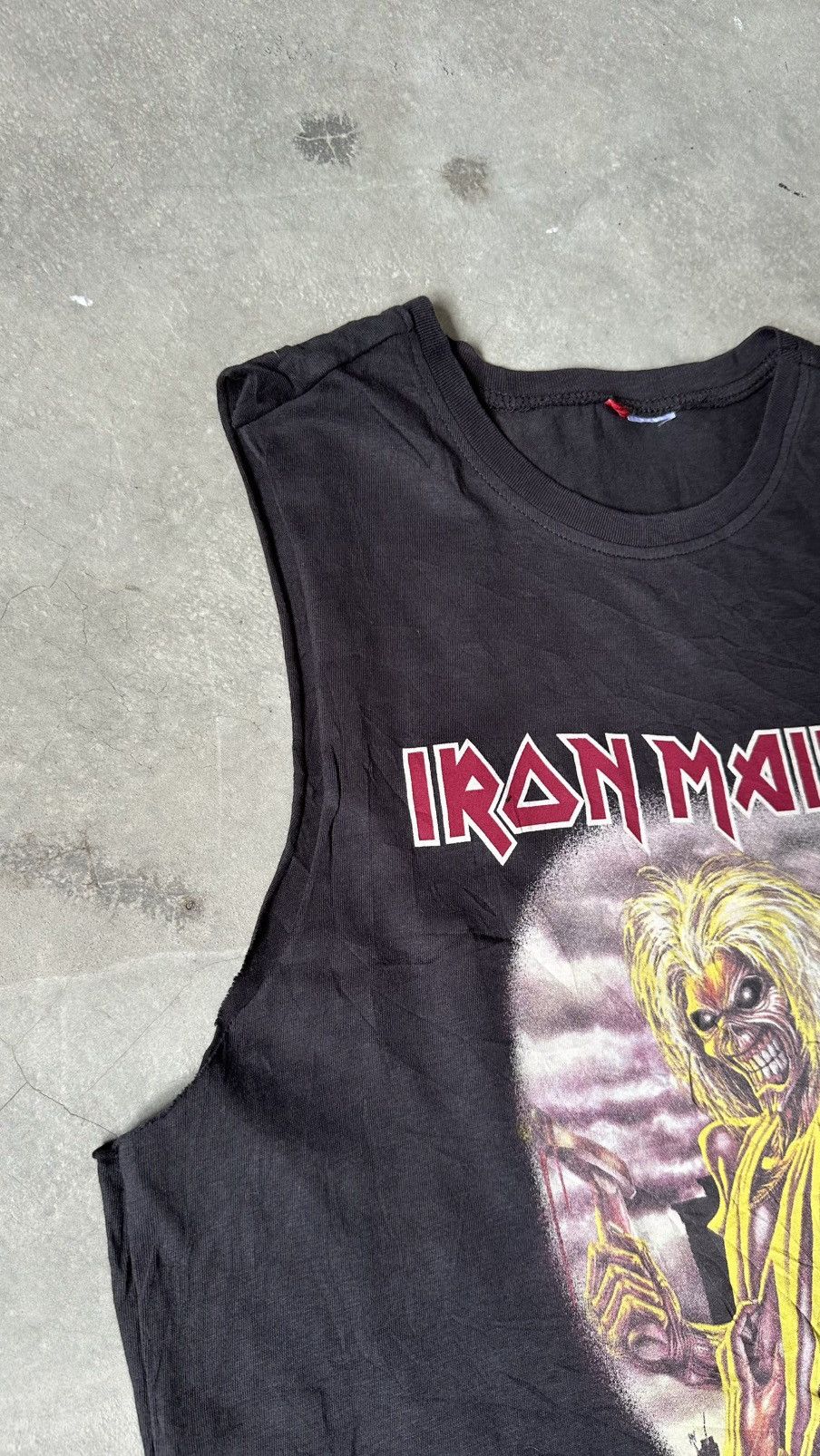 Vintage VINTAGE IRON MAIDEN SLEEVELESS TEE Size US M / EU 48-50 / 2 - 4 Thumbnail