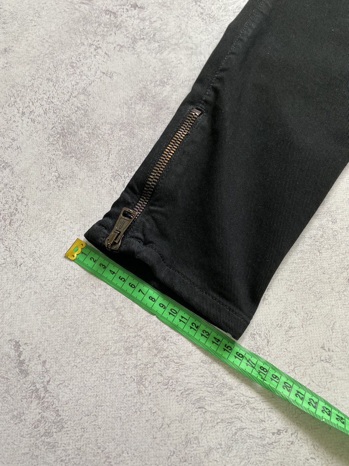 Roberto Cavalli Women’s Avant Garde Roberto Cavalli Denim Pants Size 42 Size 28" / US 6 / IT 42 - 19 Thumbnail