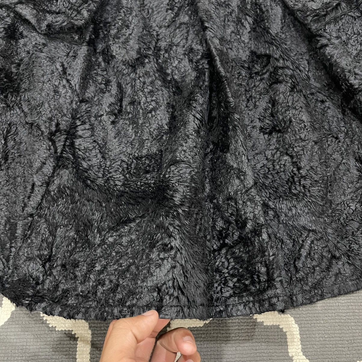 Yasuyuki Ishii OHYA Made in Japan Faux Fur Mini Skirt Size 28" / US 6 / IT 42 - 14 Thumbnail