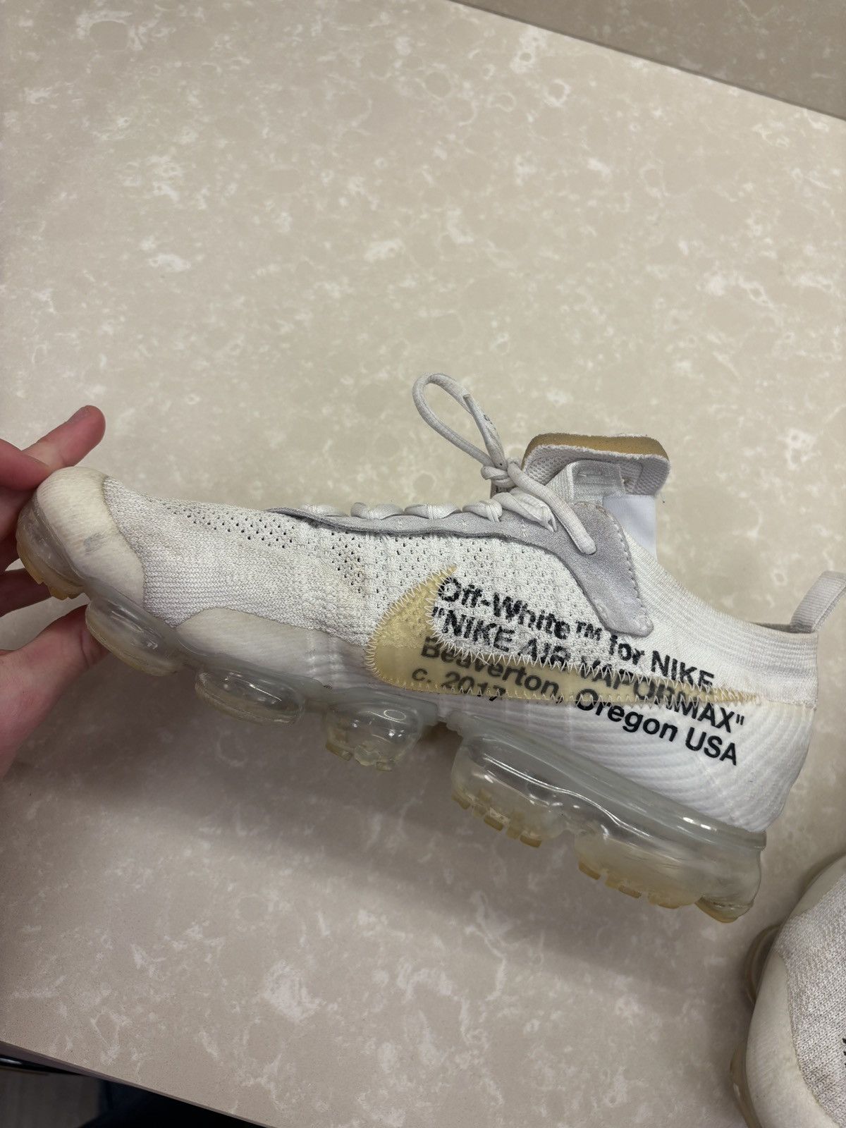 Nike × Off-White Off white vapor max in a size 12 Size US 12 / EU 45 - 5 Thumbnail