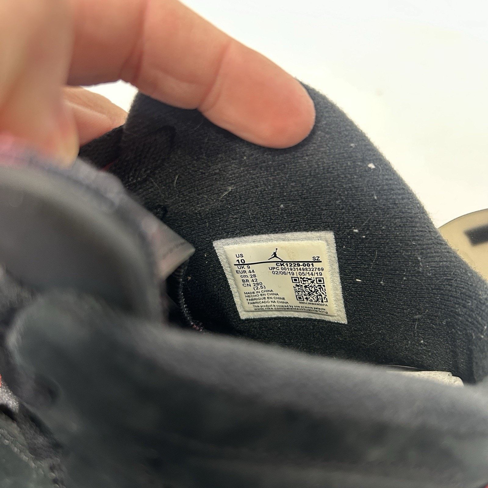 Jordan Brand Nike Air Jordan 6 Retro X Paris Saint Germain “Iron Grey” Size US 10 / EU 43 - 8 Thumbnail