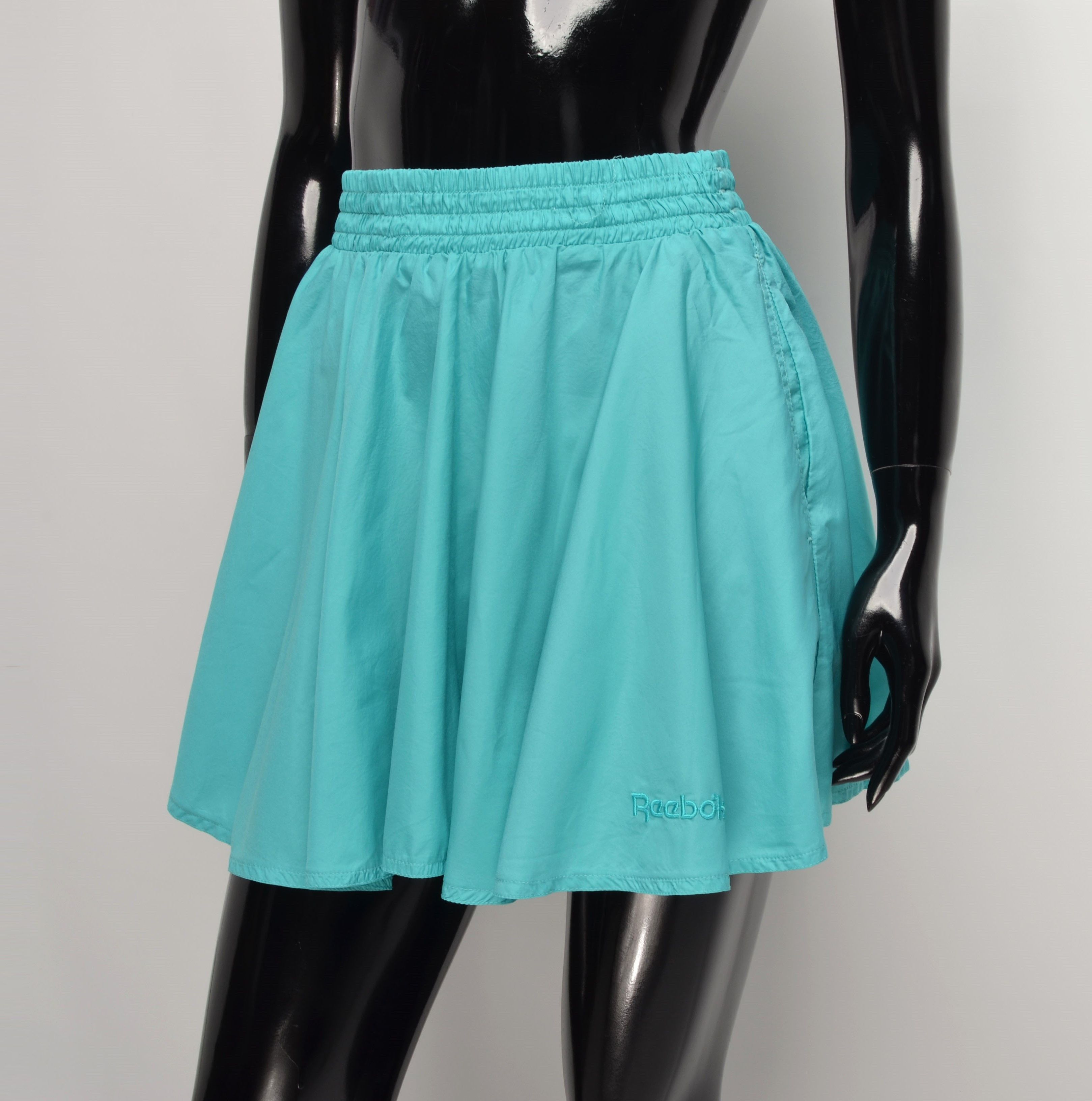Reebok Vintage Reebok Y2K Flared Mini Turquoise Skirt Size 25" / US 0 / IT 36 - 2 Thumbnail