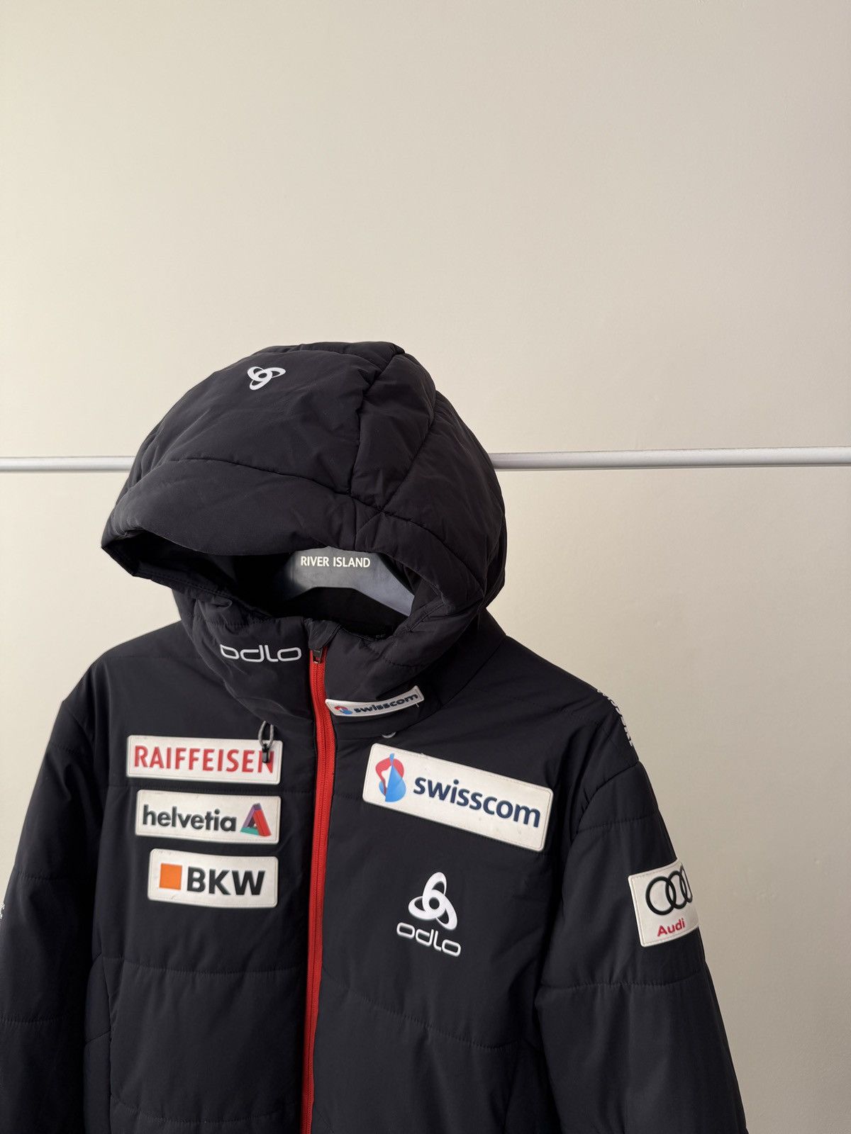 Odlo Vintage ODLO Performance Ski Jacket Swiss Team Audi Swisscom Size US M / EU 48-50 / 2 - 3 Thumbnail