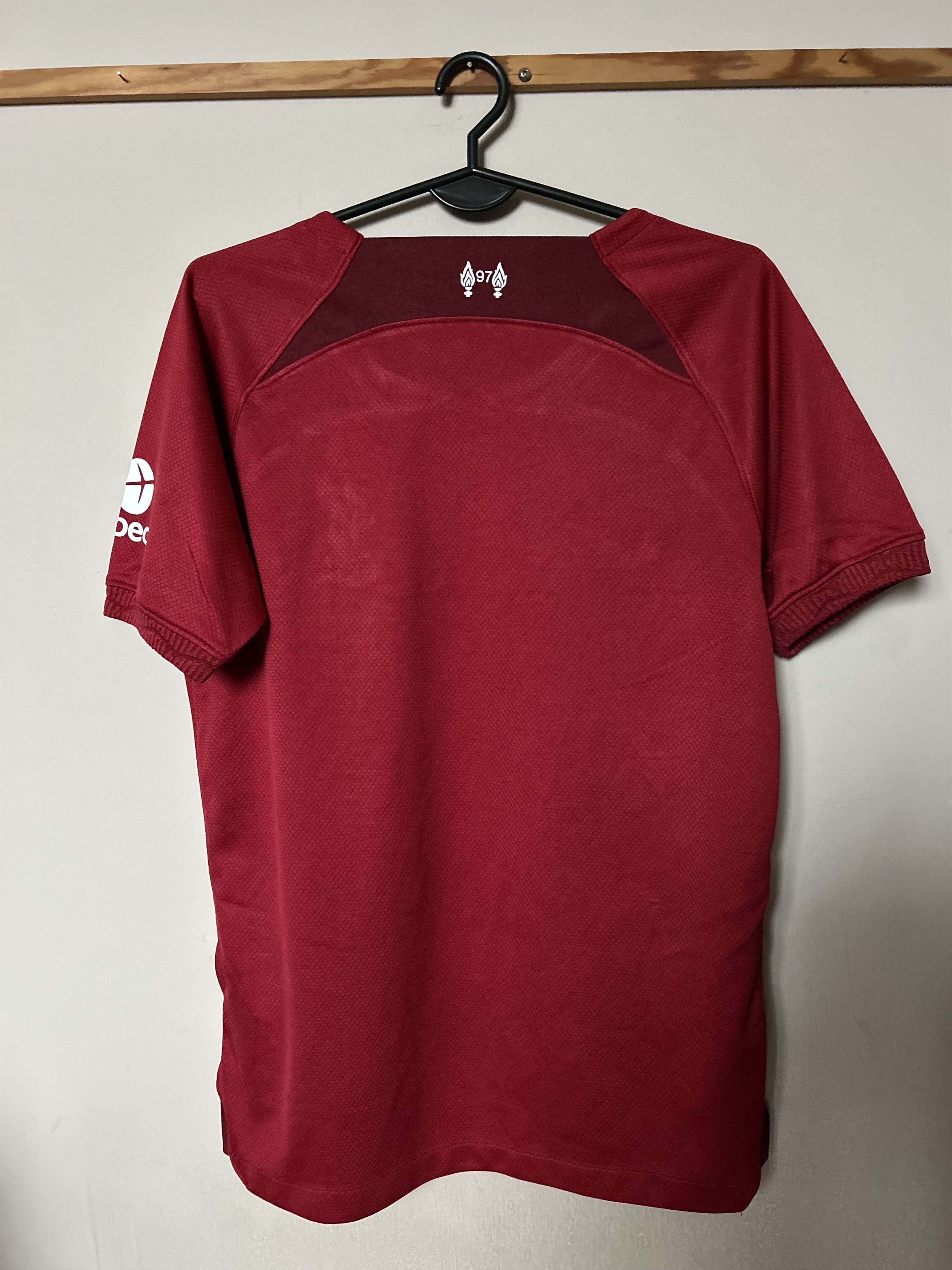 Nike LIVERPOOL F.C. 2022 - 2023 - Nike - M - UNIQUE Size US XXS / EU 40 - 2 Thumbnail