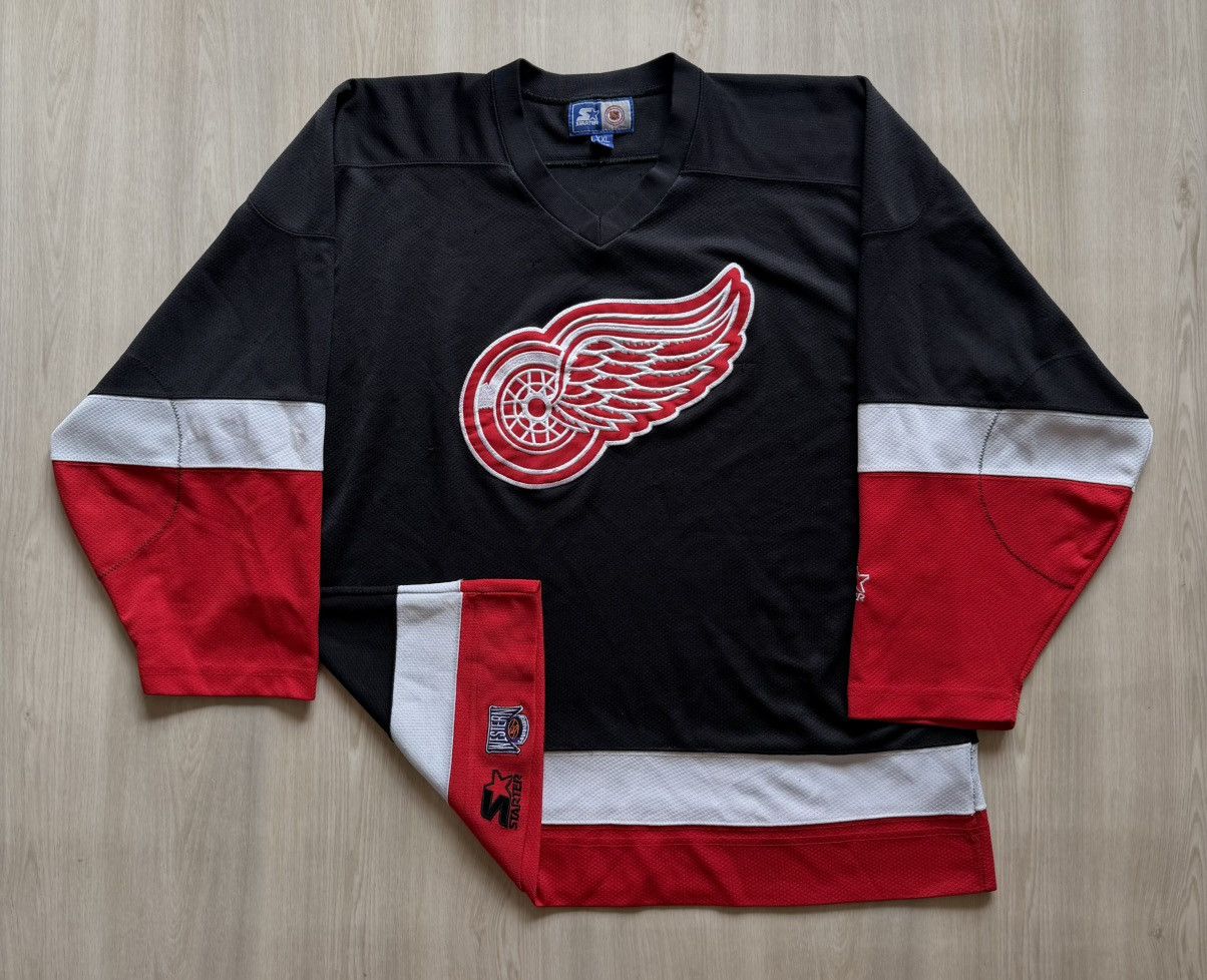 Starter 90s Starters Detroit Red Wings NHL Western C Patch 2XL Size US XXL / EU 58 / 5 - 1 Thumbnail