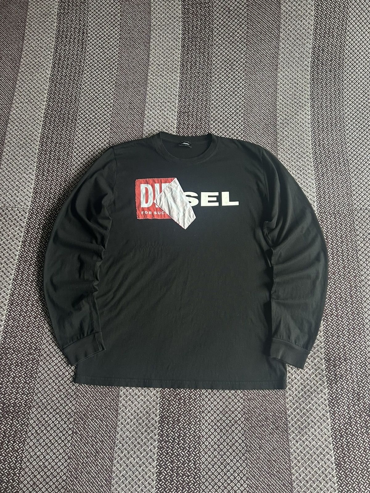 Diesel Diesel Big Logo LongSleeve T-shirt Streetwear Style Size XL Size US XL / EU 56 / 4 - 1 Thumbnail