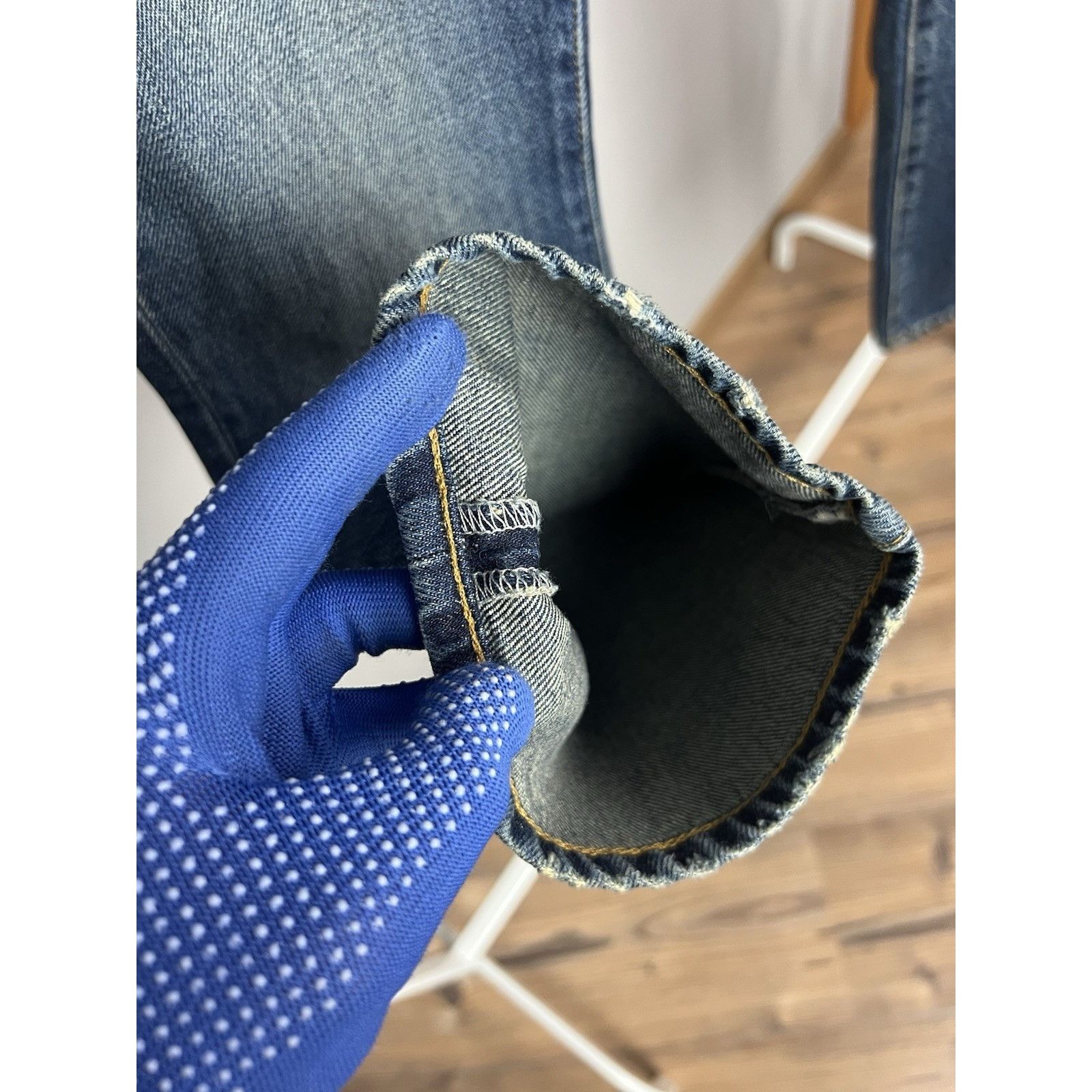 Saint Laurent Paris Saint Laurent Women`s Blue Distressed Denim Bootcut Cropped Size 24" / US 00 / IT 34 - 8 Thumbnail