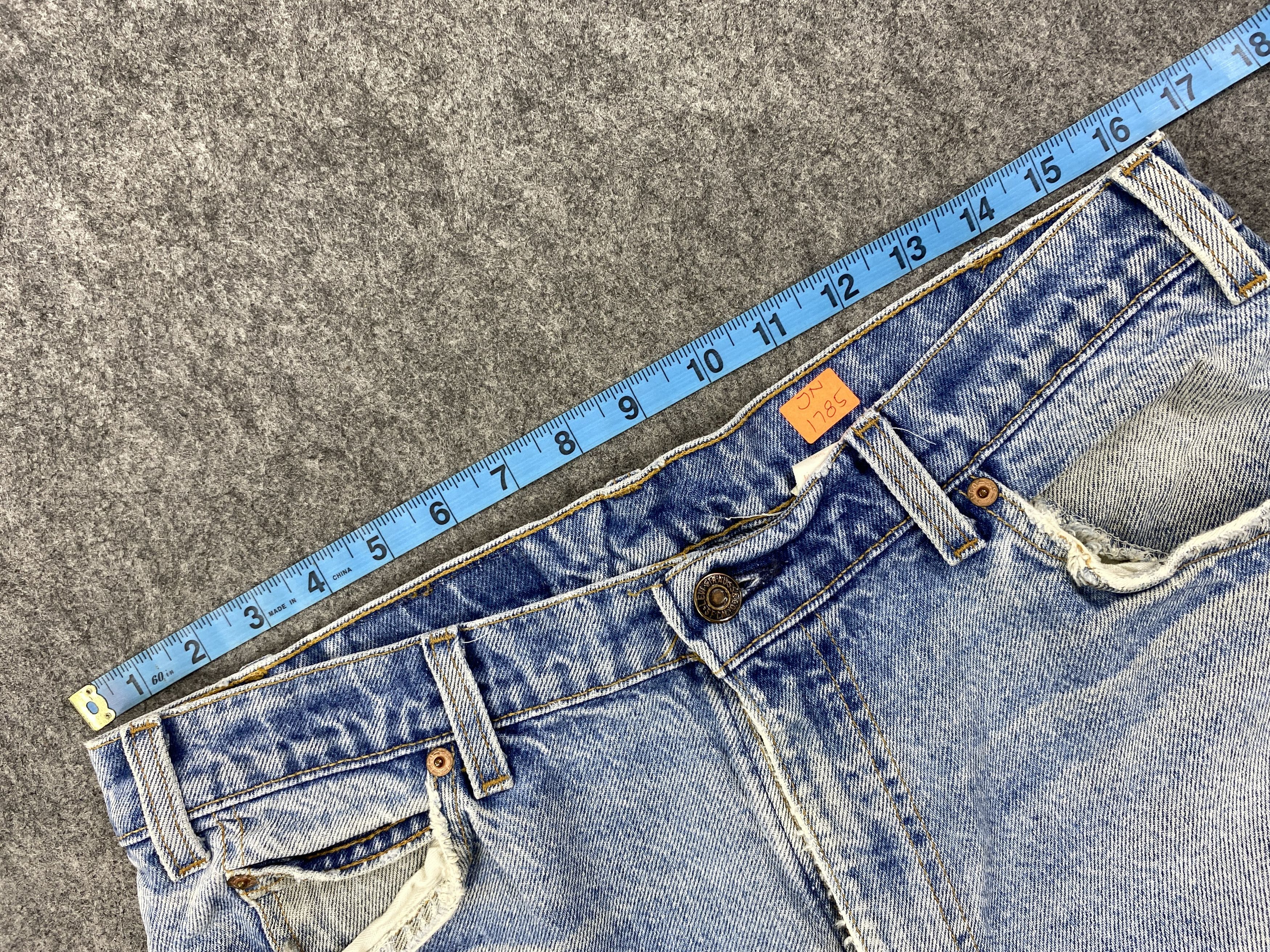 Levi's 90's Blue Wash Vintage Levi's 550 USA 33x29 Denim -JN1785 Size US 33 - 5 Thumbnail