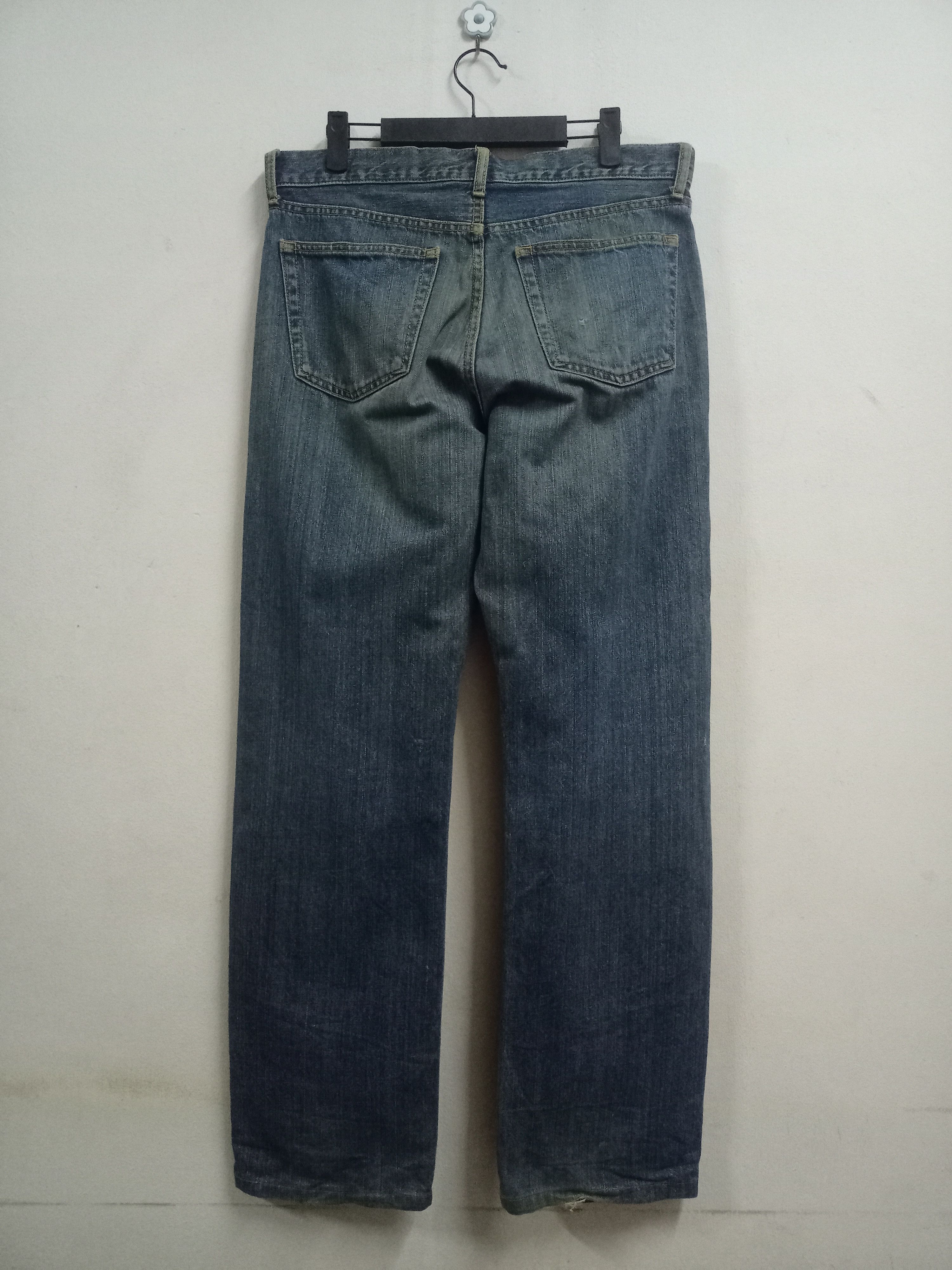 Uniqlo Vintage Japanese Uniqlo Mud Wash Distressed Baggy Jeans Size US 34 / EU 50 - 2 Thumbnail
