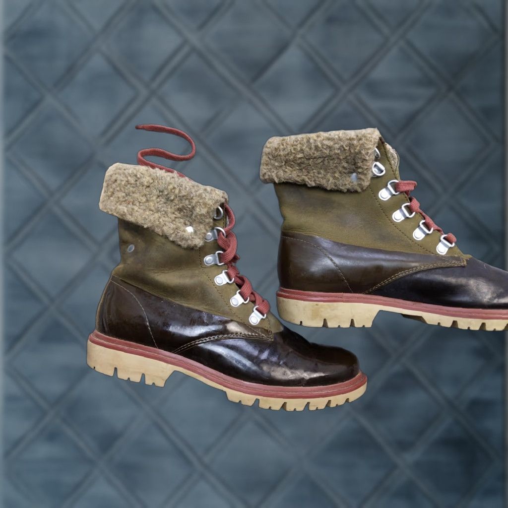 Vintage CAT Caterpillar Boots Womens 7.5 Hiking Snow Boot Brown Green Faux Fur Lined Leather Ankle Size US 8 / IT 38 - 1 Thumbnail