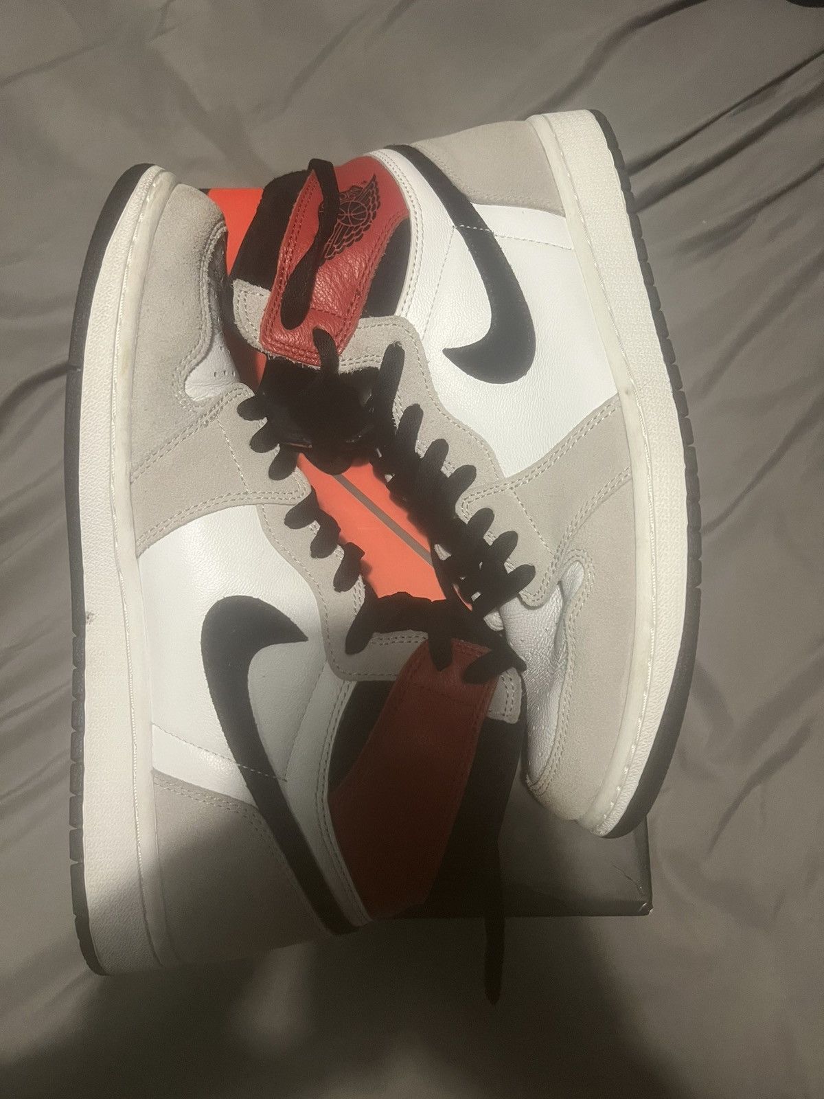 Jordan Brand Air Jordan 1 retro high Smoke Grey Size US 11.5 / EU 44-45 - 4 Thumbnail