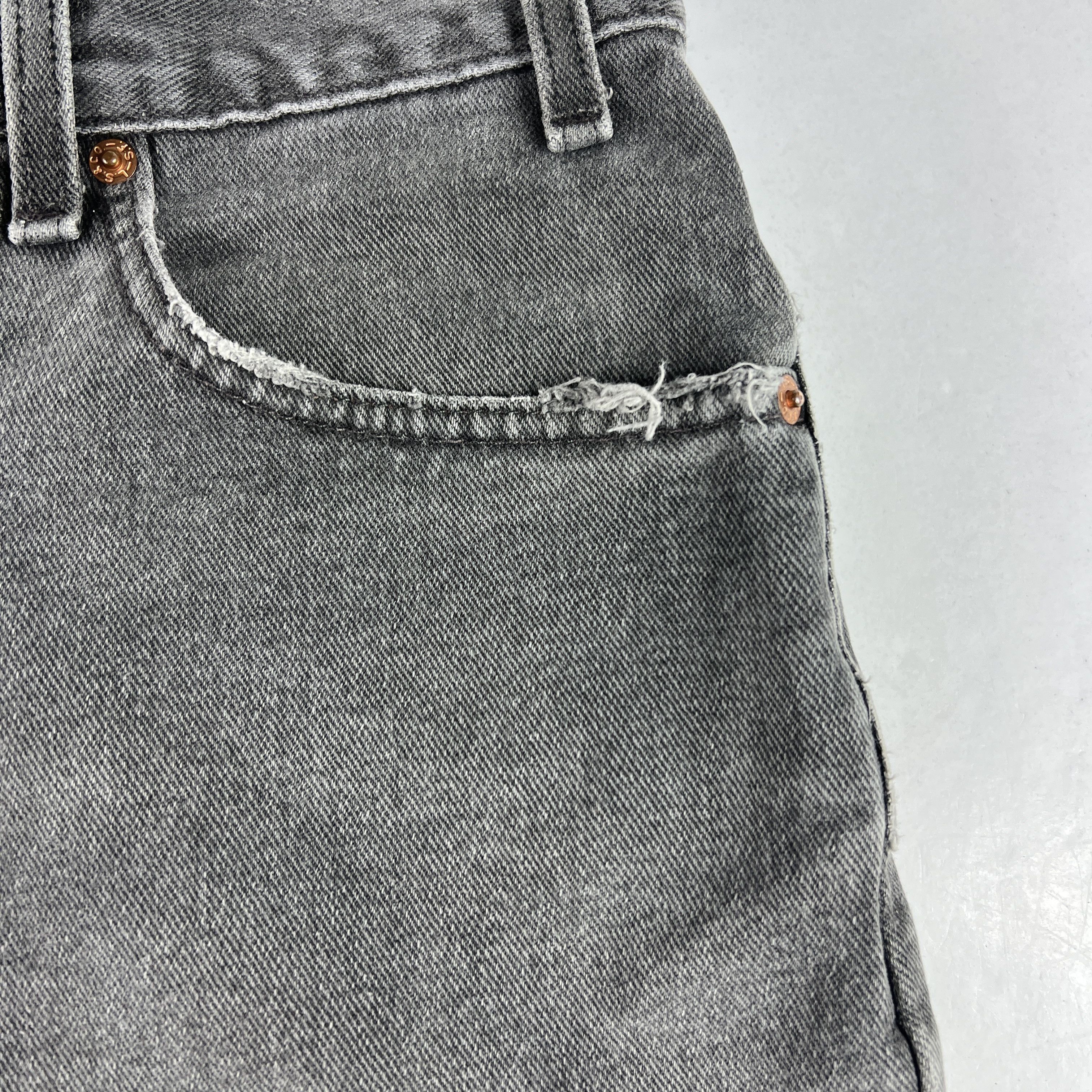 Levi's × Vintage Y2K Levi's Jean Shorts 505 Faded Cut Off Cotton Denim Jorts Size US 34 / EU 50 - 7 Thumbnail