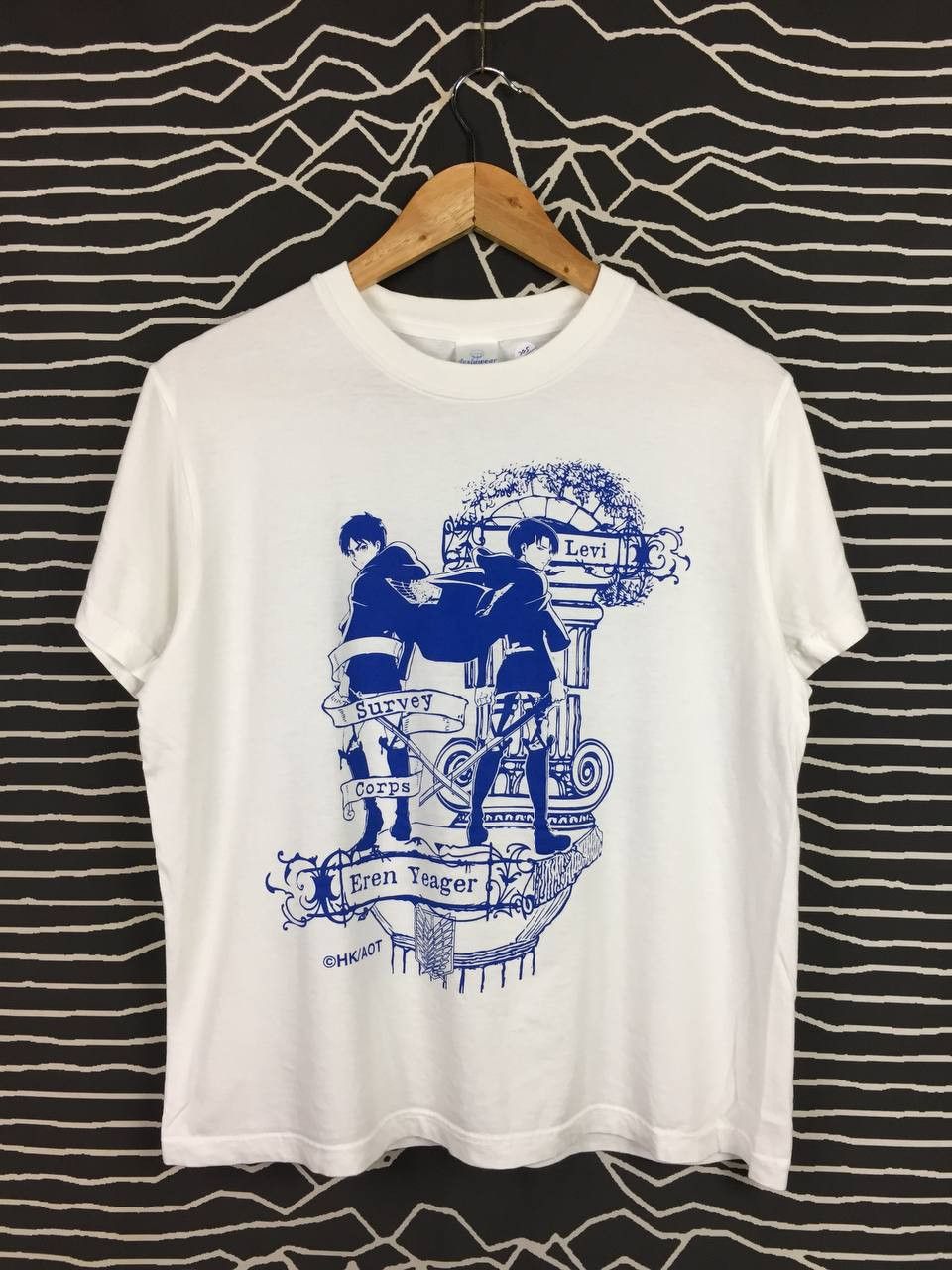 Anime Attack On Titan Survey Corps Anime Manga Tee Size US M / EU 48-50 / 2 - 1 Thumbnail