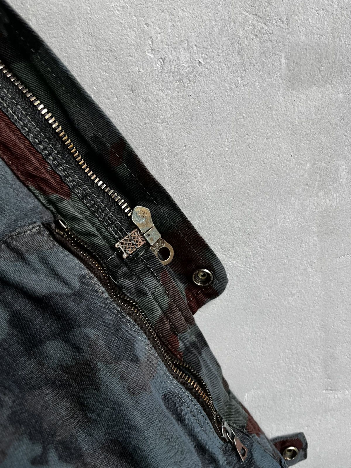 Vintage Vintage Very rare multi-pocket swiss army jacket Size US L / EU 52-54 / 3 - 14 Thumbnail