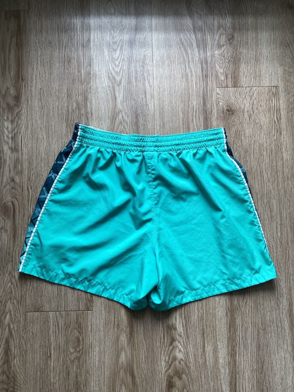 Nike Nike 4” Workout Training Running Shorts Size US 30 / EU 46 - 5 Thumbnail