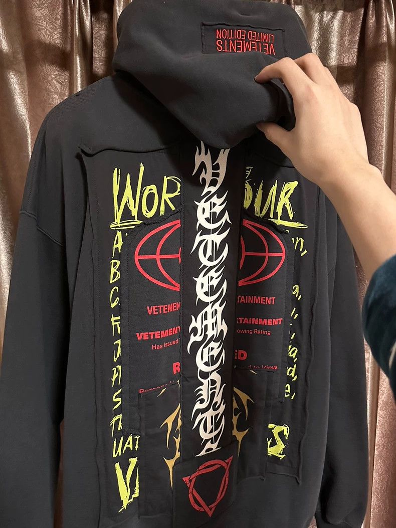Vetements vetements Pentagram multi-element patch sweatshirt 2501-Nex Size US XS / EU 42 / 0 - 6 Thumbnail