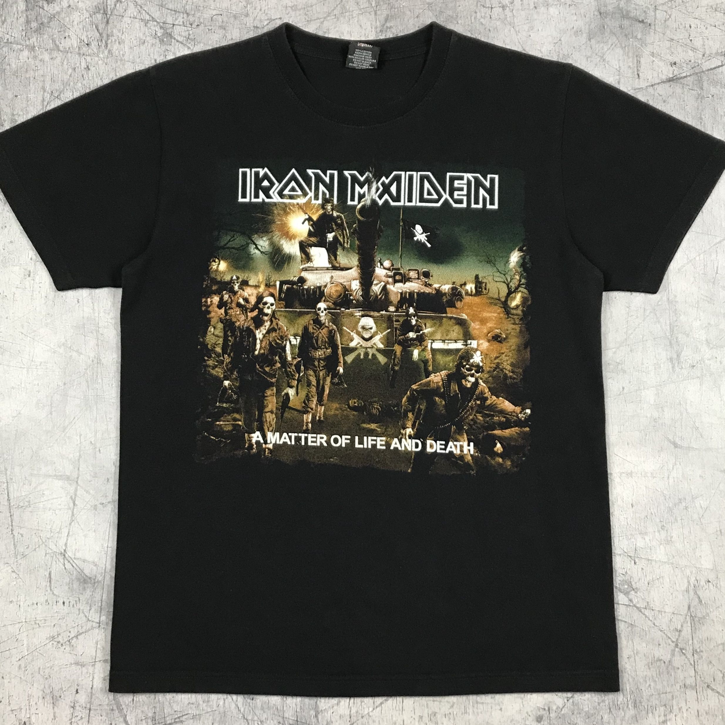 Band Tees Vintage Iron Maiden Matter Of Life Death Tee Size US M / EU 48-50 / 2 - 1 Thumbnail