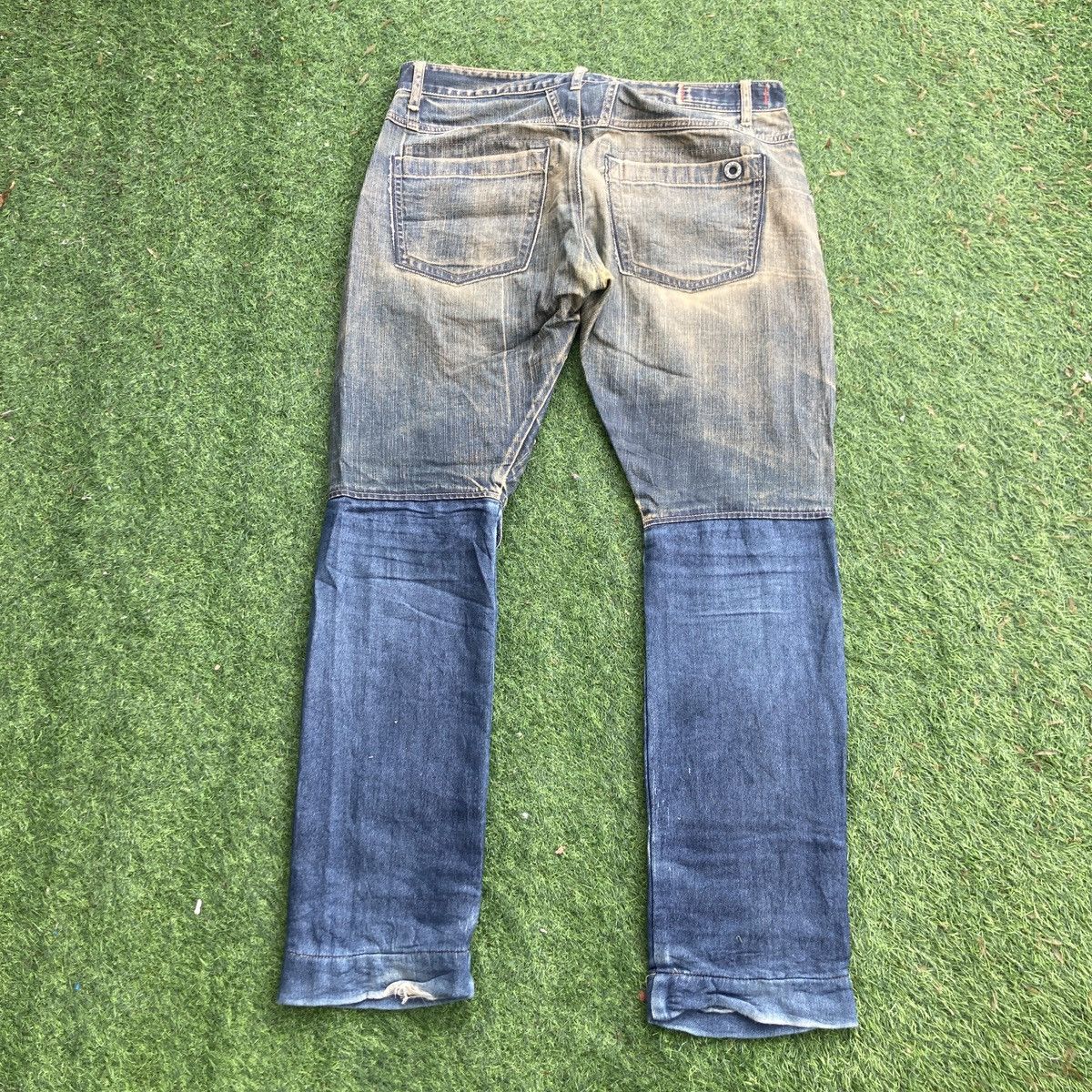 Marithe + Francois Girbaud LE JEAN DE MARITHE FRANCOIS GIRBAUD DISTRESSED JEANS Size US 36 / EU 52 - 2 Thumbnail