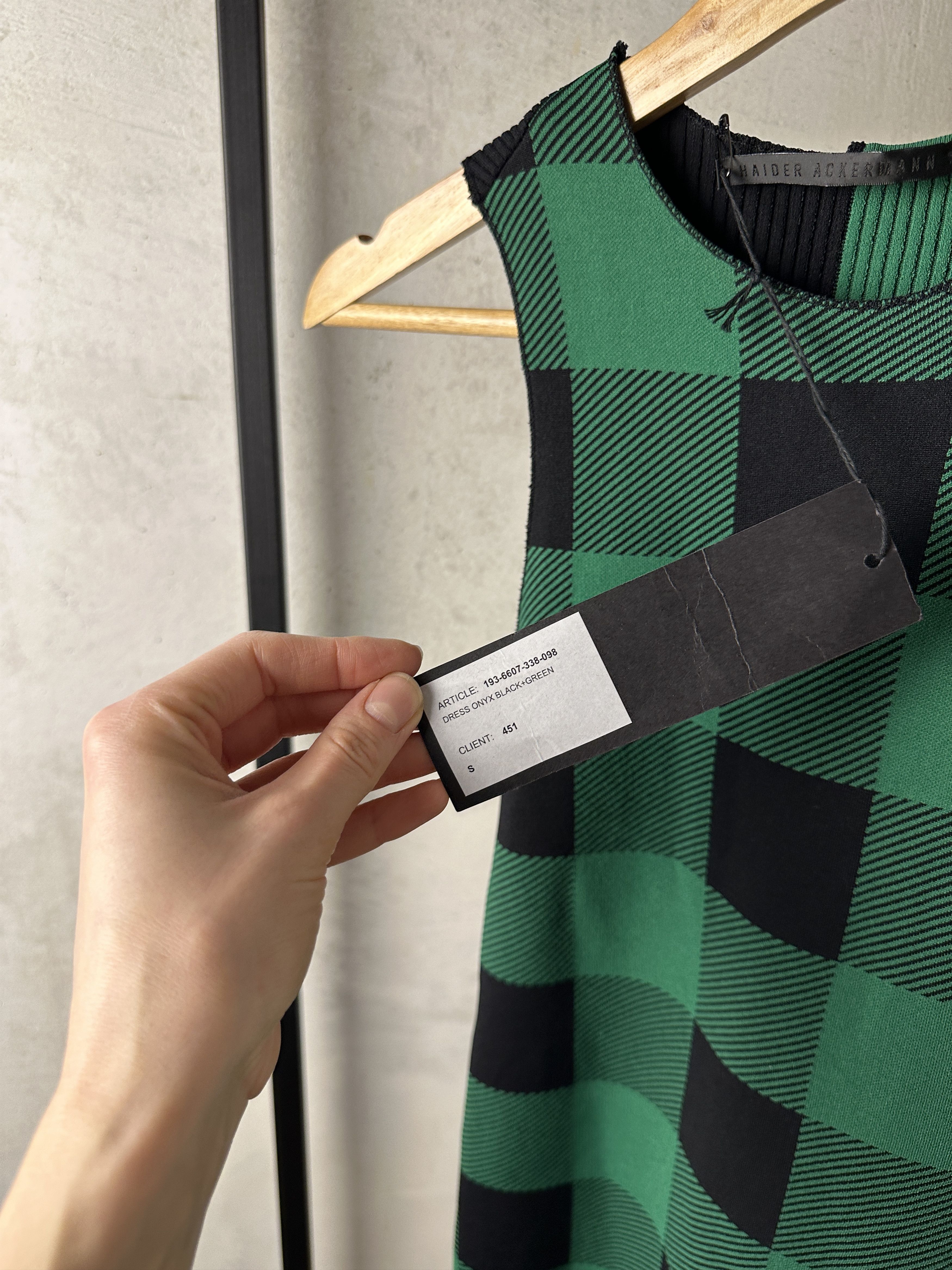 Haider Ackermann Haider Ackermann Onyx Black + Green Dress Size S / US 4 / IT 40 - 7 Thumbnail