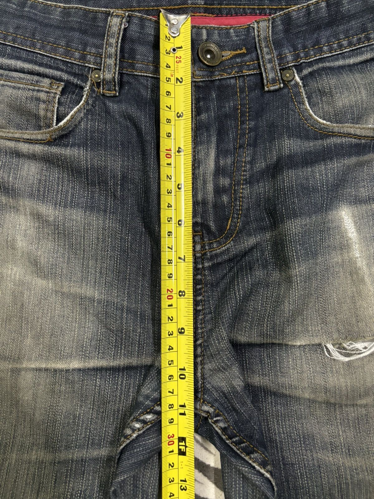 Element Vintage Element Faded Slim Straight Curved Distressed Jeans Size US 31 - 20 Thumbnail
