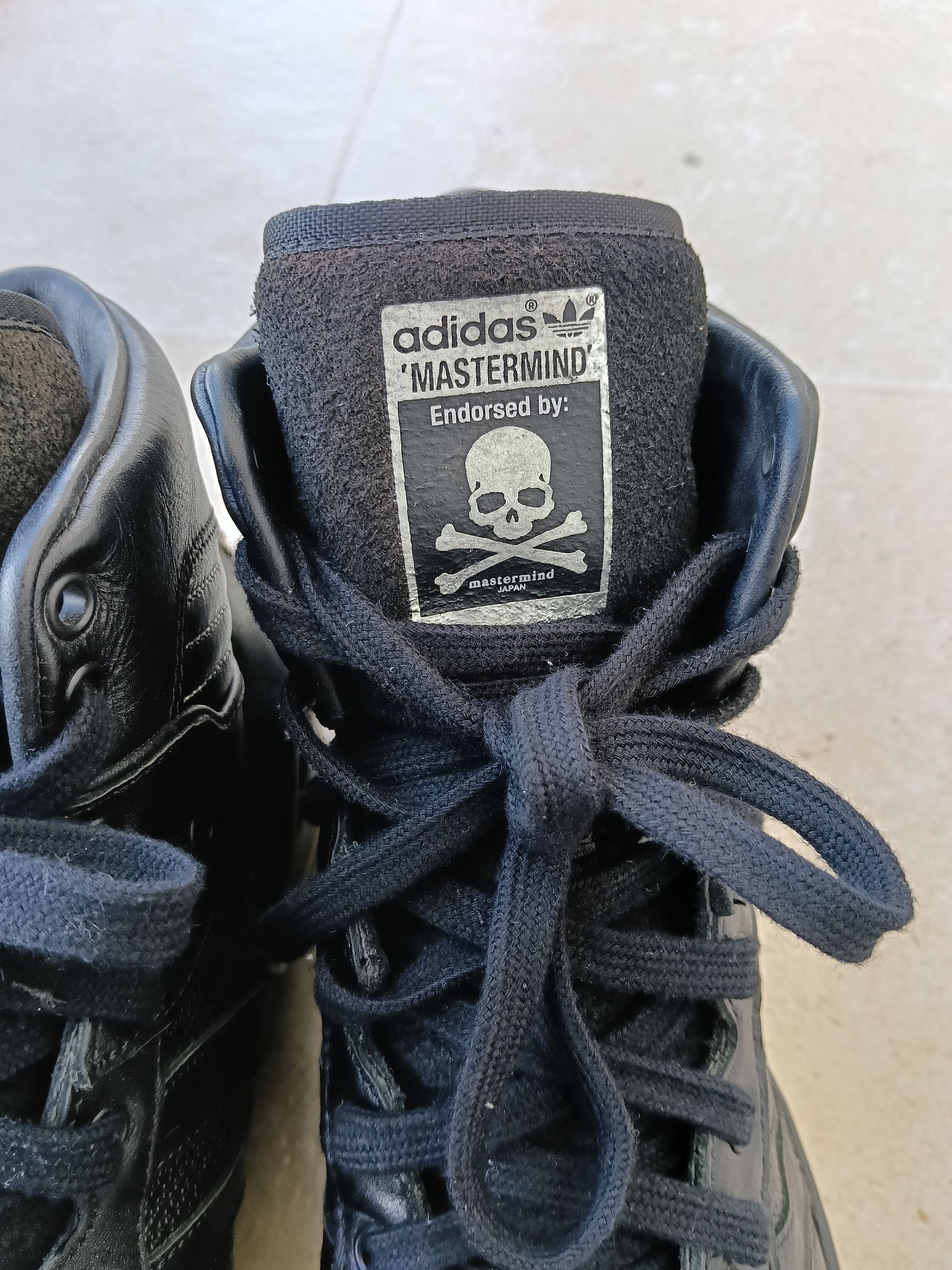 Adidas × Mastermind Japan Adidas mastermind Japan high top sneakers size 41EU 8 US Size US 8 / EU 41 - 8 Thumbnail