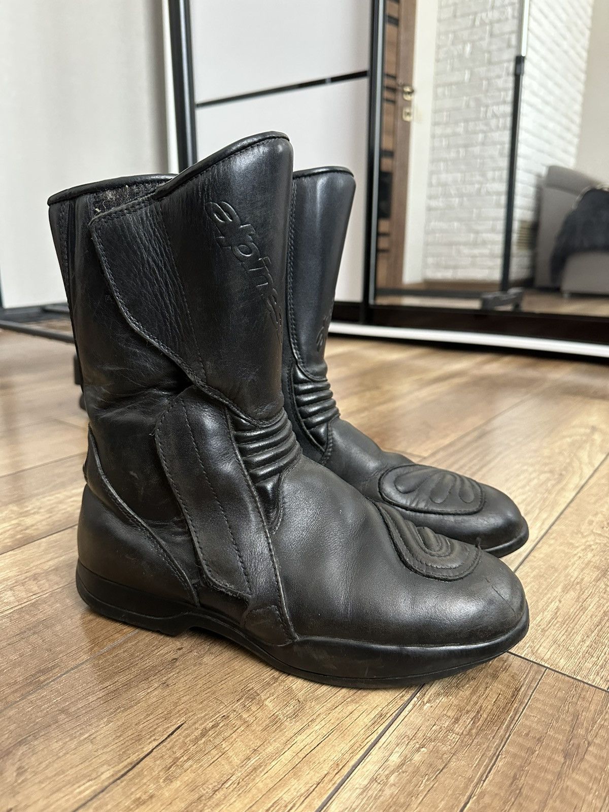 Alpinestars Alpinestars Leather High Top Moto Boots Shoes Size US 8 / EU 41 - 1 Thumbnail