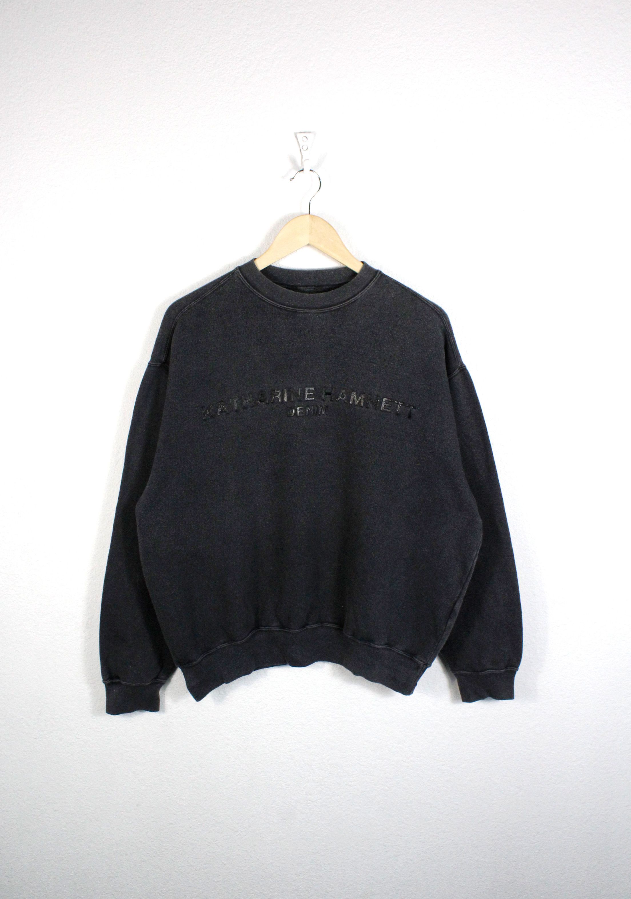 Katharine Hamnett London Katharine Hamnett Logo Washed Black Oversize Sweatshirt Size US S / EU 44-46 / 1 - 1 Thumbnail