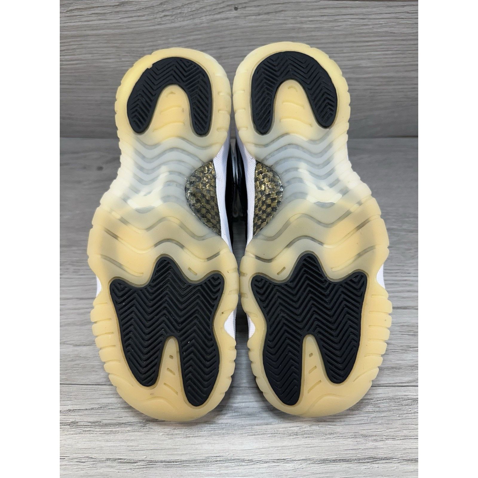 Jordan Brand Jordan 11 Retro DMP GS - Size 6y Size US 6 / EU 39 - 6 Thumbnail