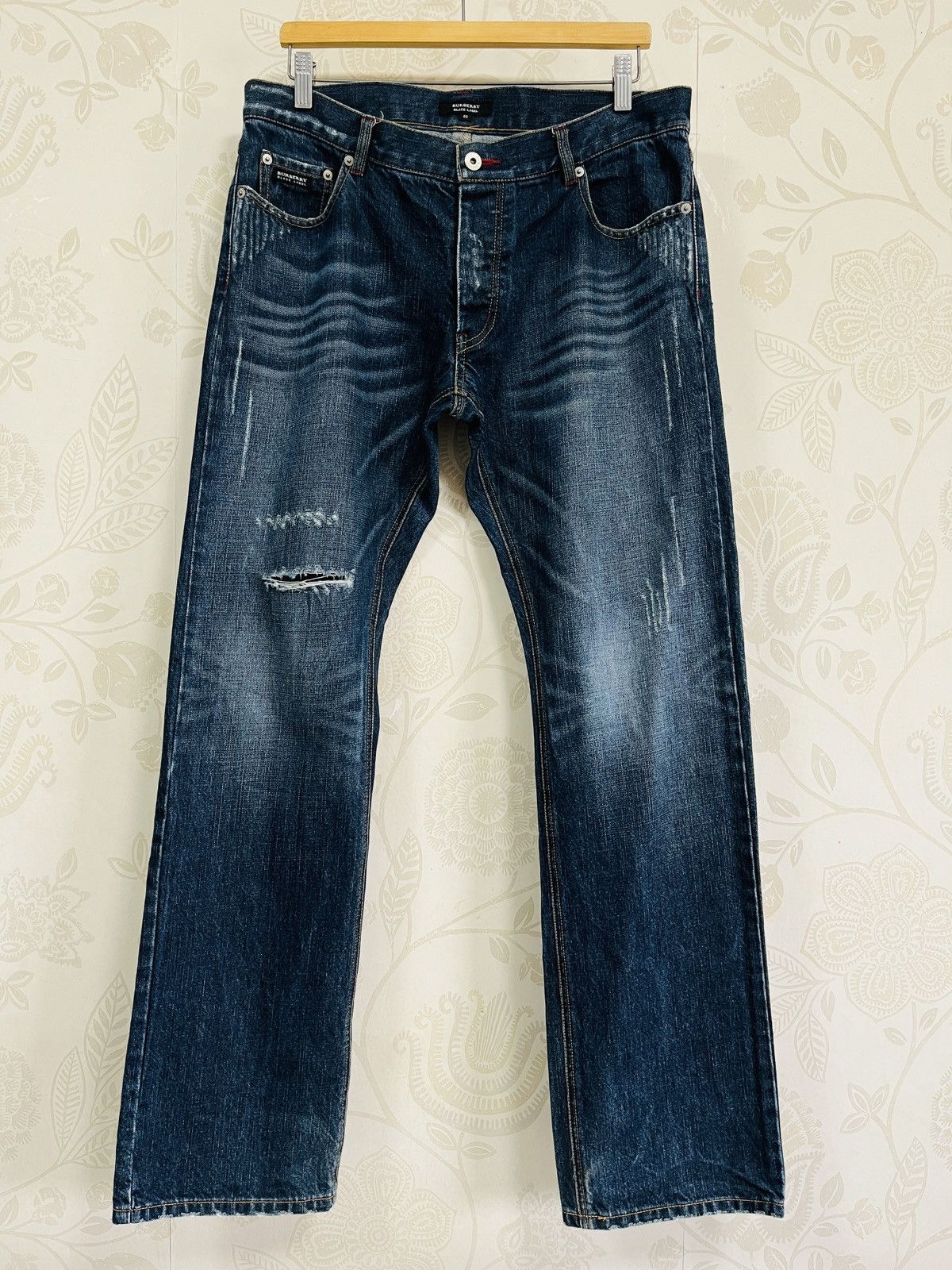 Black Label × Burberry × Vintage Burberry Black Label Distressed Denim Jeans Size US 34 / EU 50 - 3 Thumbnail