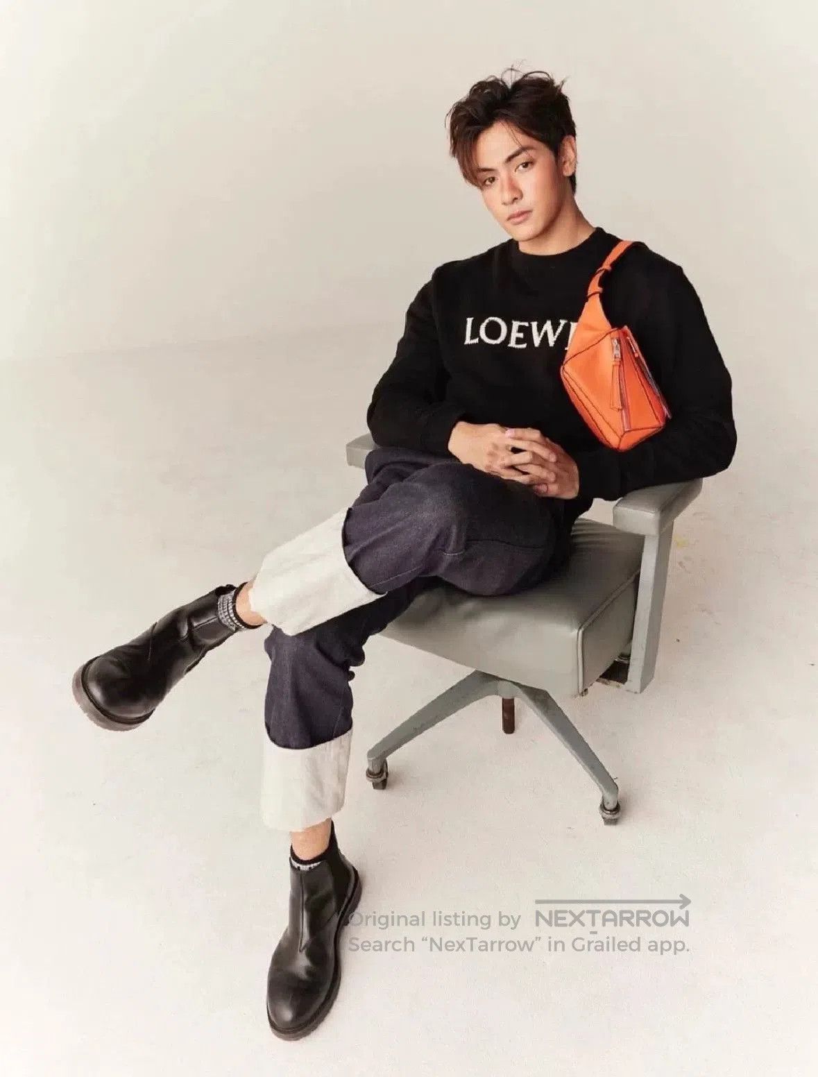 Loewe LOEWE SS23 Men's Embroidered Logo Crewneck Sweatshirt. Size US L / EU 52-54 / 3 - 7 Thumbnail