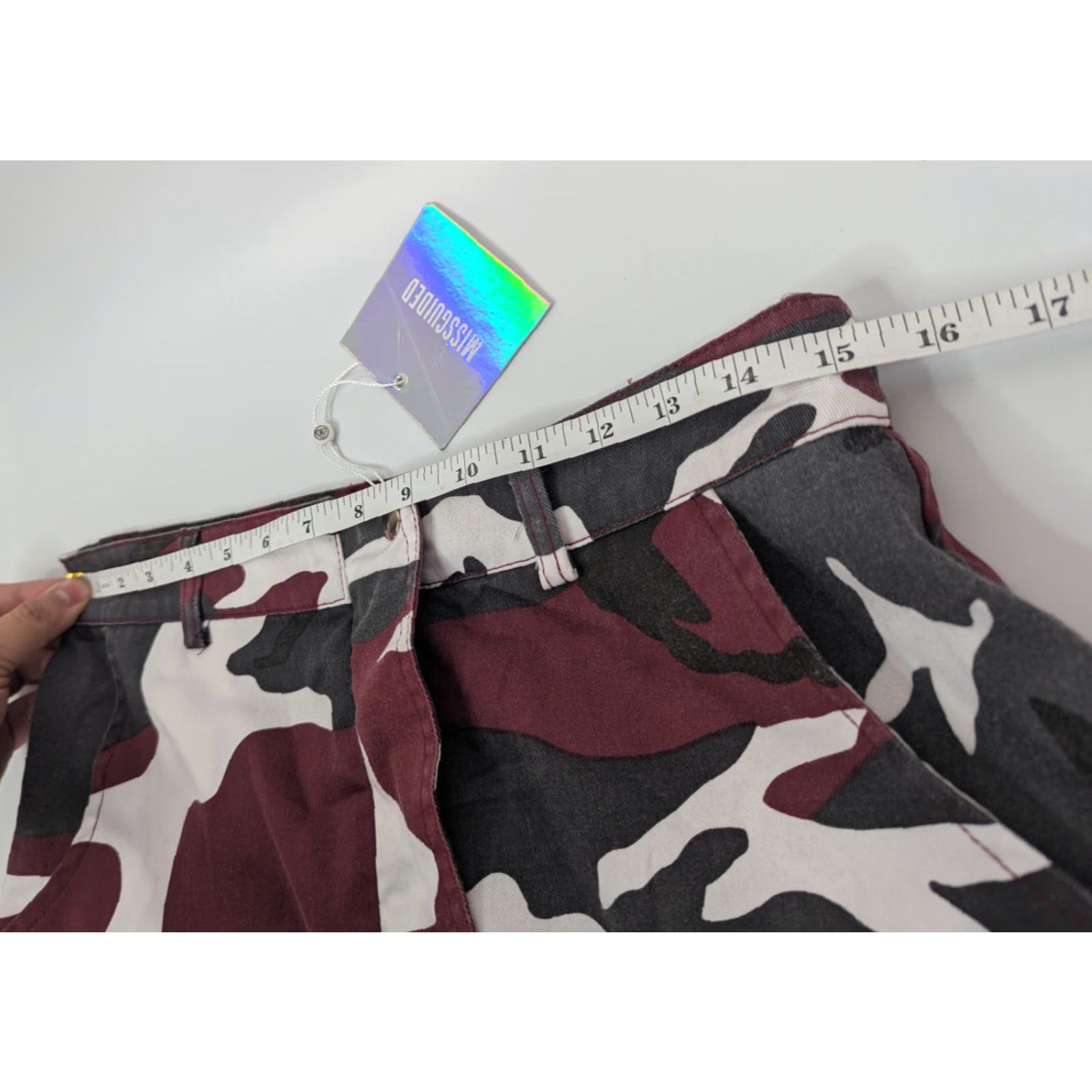 Missguided NWT Missguided Red Camo Cargo Printed Combat Trousers Joggers Women's Size 6 Size 28" / US 6 / IT 42 - 7 Thumbnail