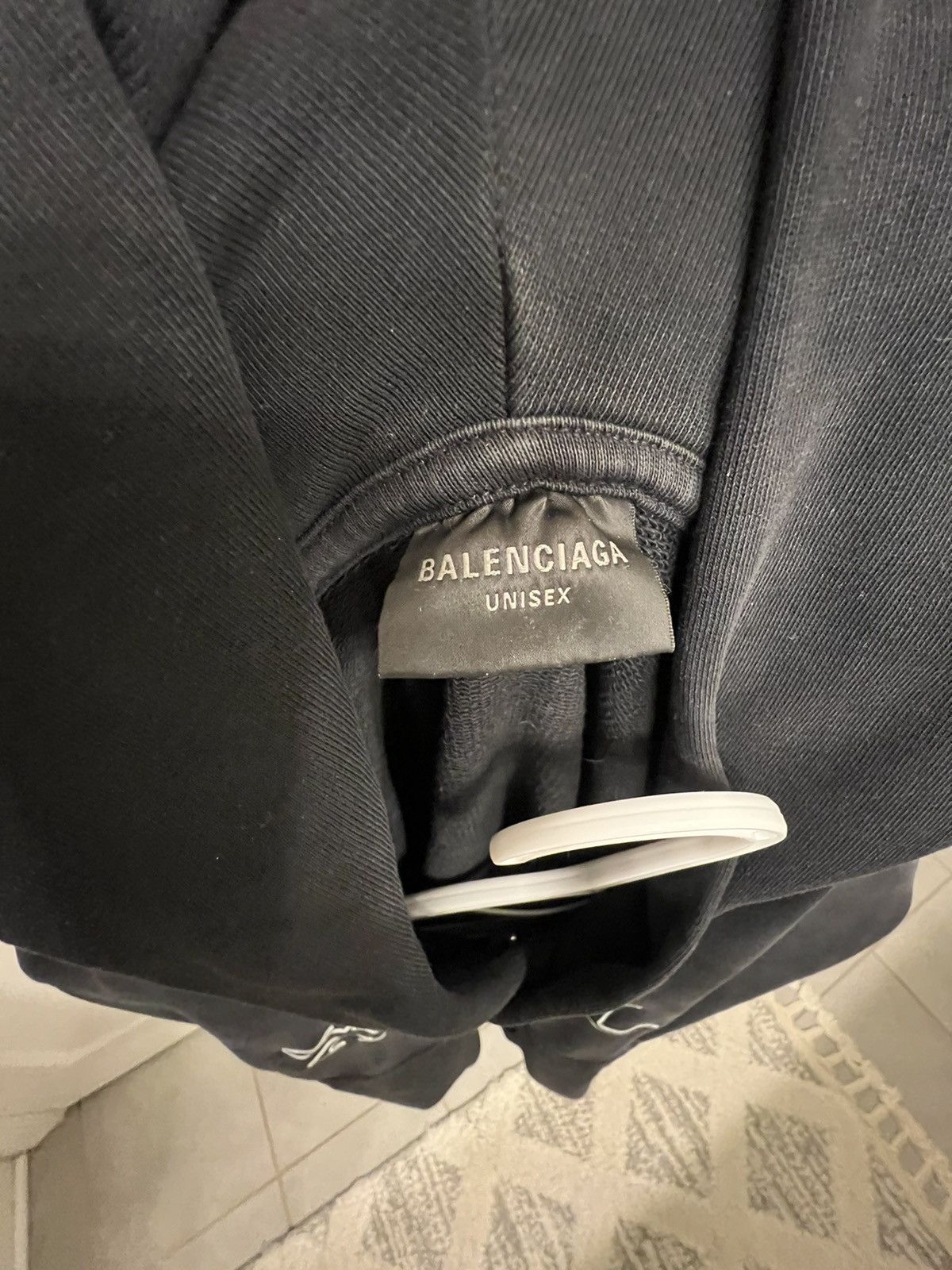 Balenciaga XXL Balenciaga Hoodie in Black Size US M / EU 48-50 / 2 - 3 Thumbnail