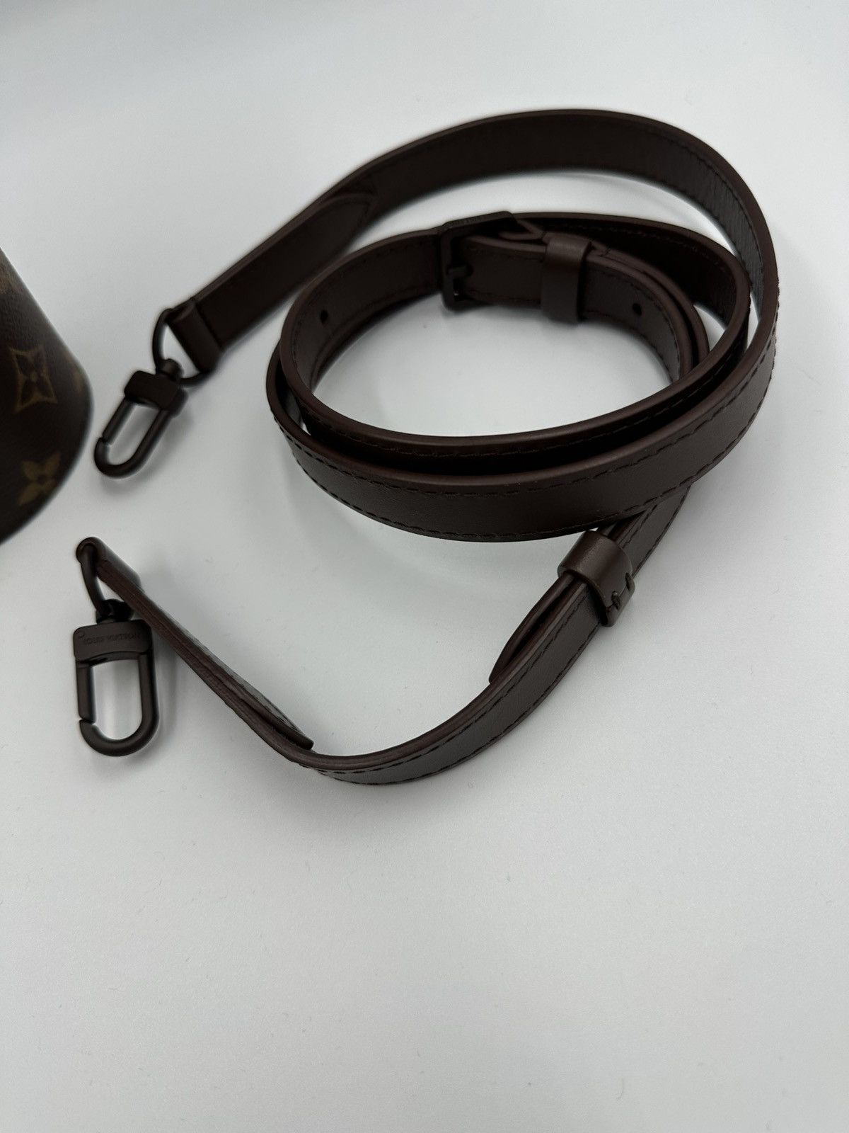 Louis Vuitton Louis Vuitton Cup Bag Crossbody Size ONE SIZE - 3 Thumbnail
