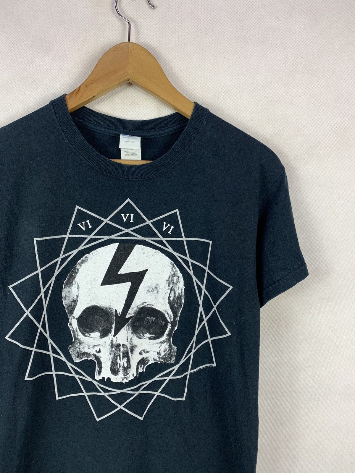 Band Tees Steals! Marilyn Manson Rock Horror Band Tee Skulls Size US S / EU 44-46 / 1 - 4 Thumbnail