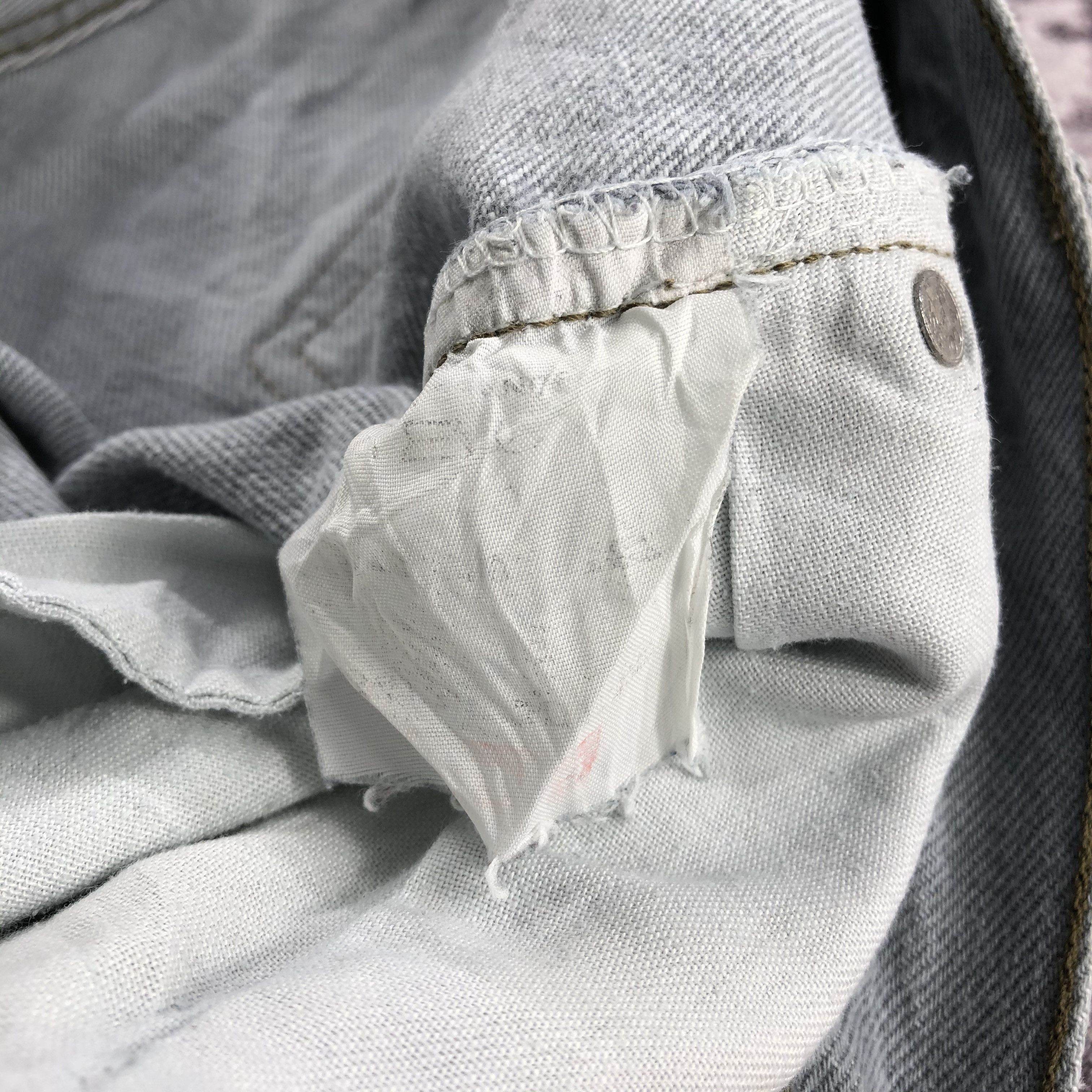 Levi's × Vintage Vintage 90s Ash Gray Levis 501 Jeans-JM2181 Size US 34 / EU 50 - 16 Thumbnail