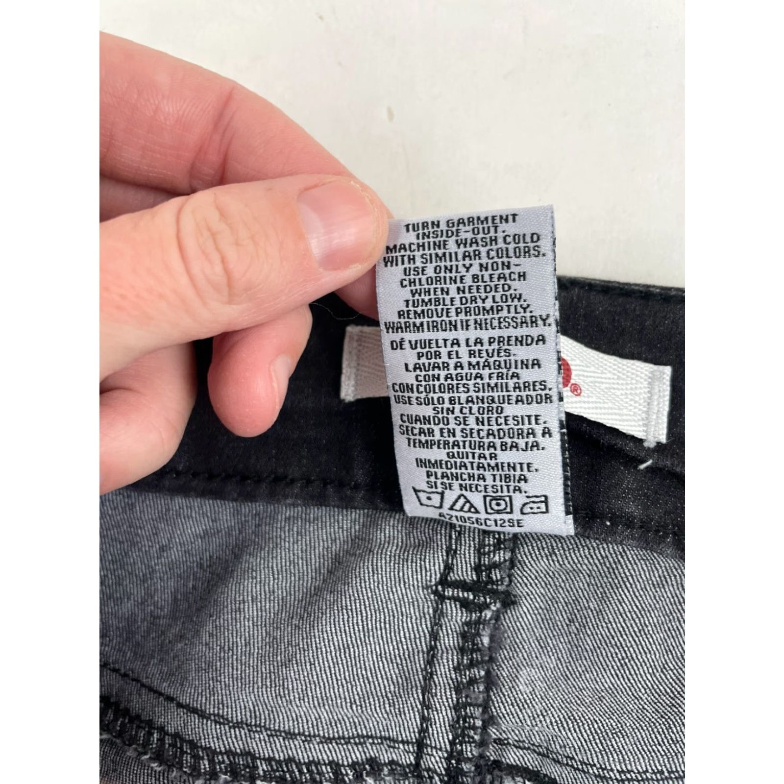 Vintage Bongo Jeans Women's Size 5 Black Denim Skinny Leg Pants Pockets Dark Wash Pocket Jeans Size 29" - 6 Thumbnail