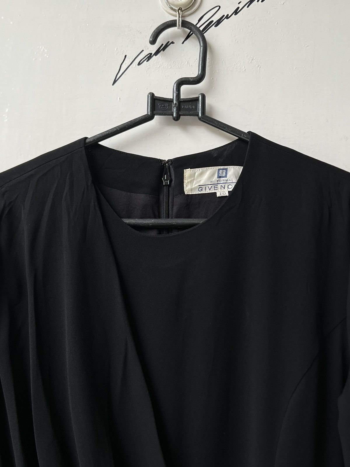 Givenchy Givenchy Hi Formal Black Dress Size XS / US 0-2 / IT 36-38 - 4 Thumbnail