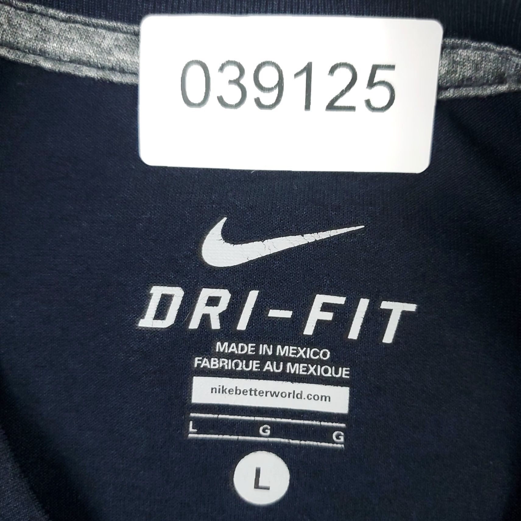 Nike Nike T Shirt Mens Large Blue Swoosh Active Work Out Short Sleeve Shirt Mens Large Blue Nike T Shirt Activewear Logo Modern Sports 90s? Size US L / EU 52-54 / 3 - 8 Thumbnail