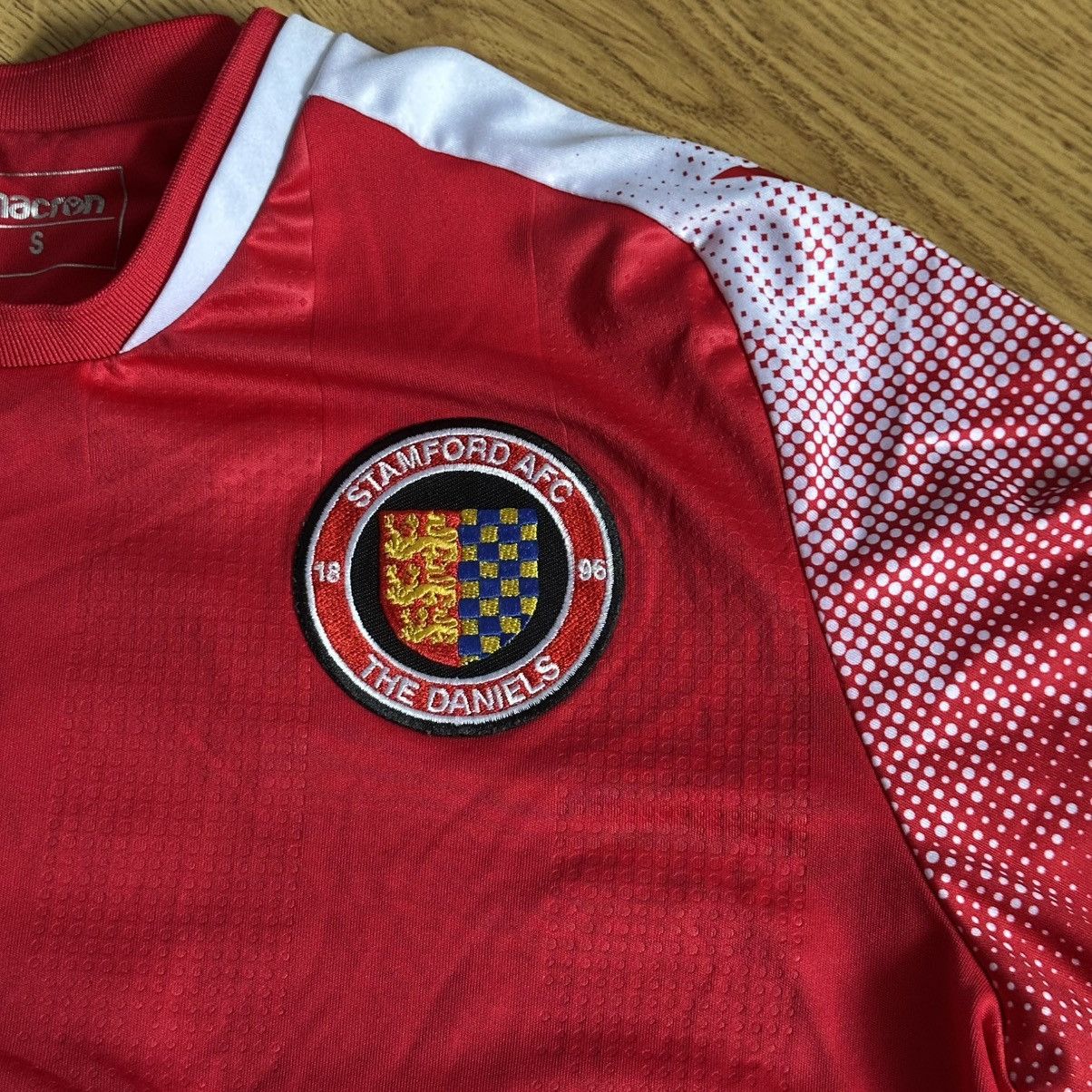 Macron Stamford AFC FOOTBALL SHIRT SOCCER JERSEY Size US S / EU 44-46 / 1 - 3 Thumbnail